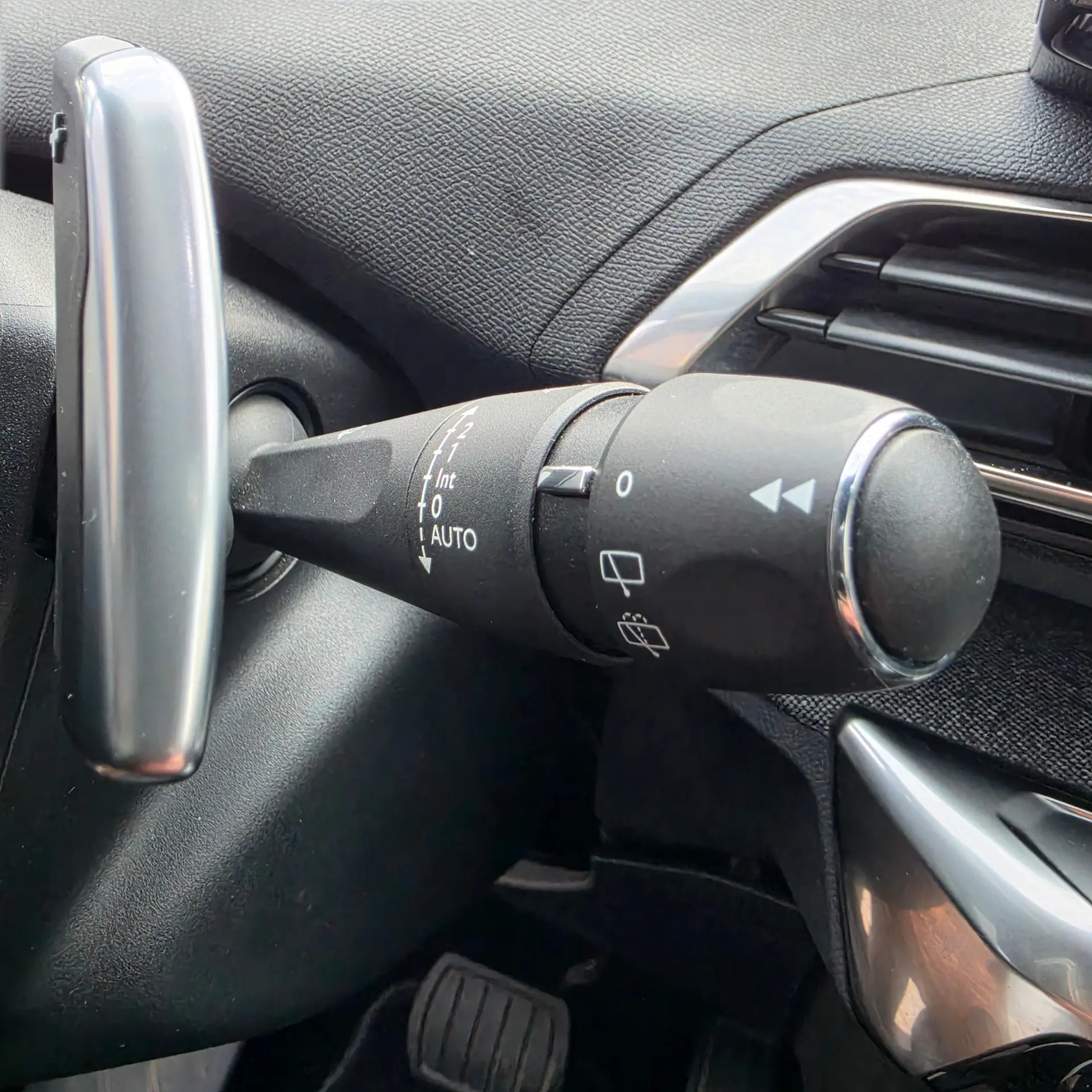 Peugeot 3008 1.6 Hybrid Allure Pack e-EAT8 14