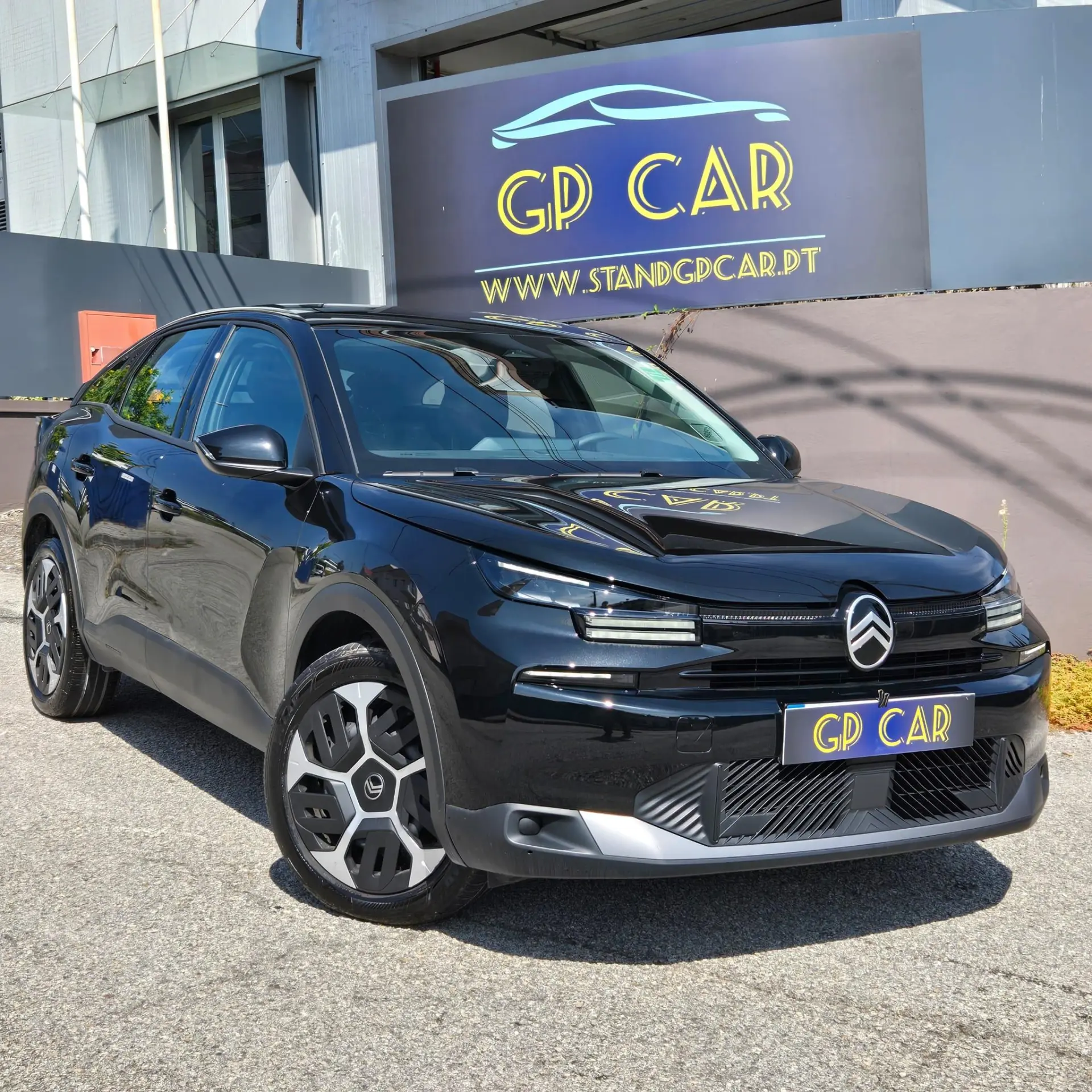 Citroen e-C4 136 PLUS 1