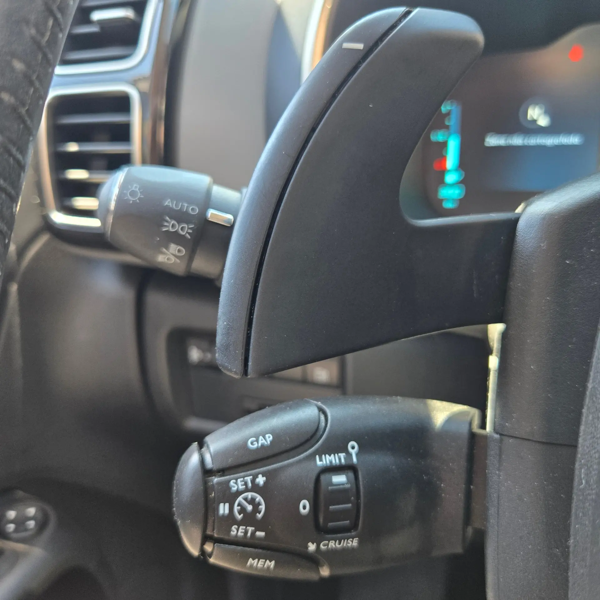 Citroen C5 Aircross 1.6 Hybrid Feel Business (TA) e-EAT8 12