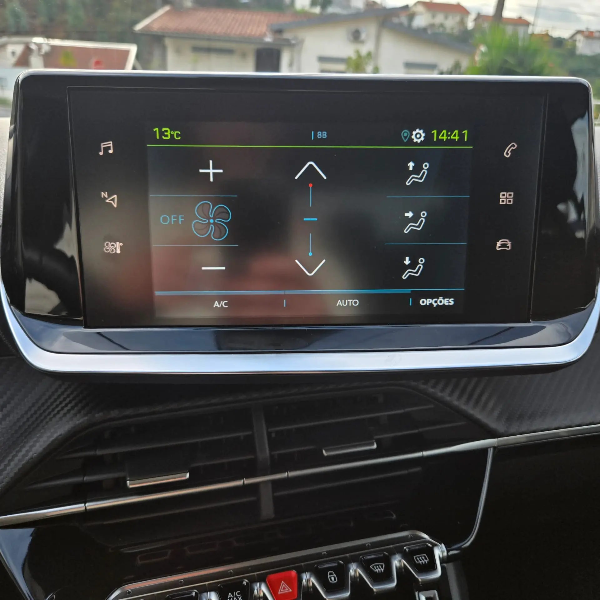 Peugeot e-208 50 kWh Active Pack 17