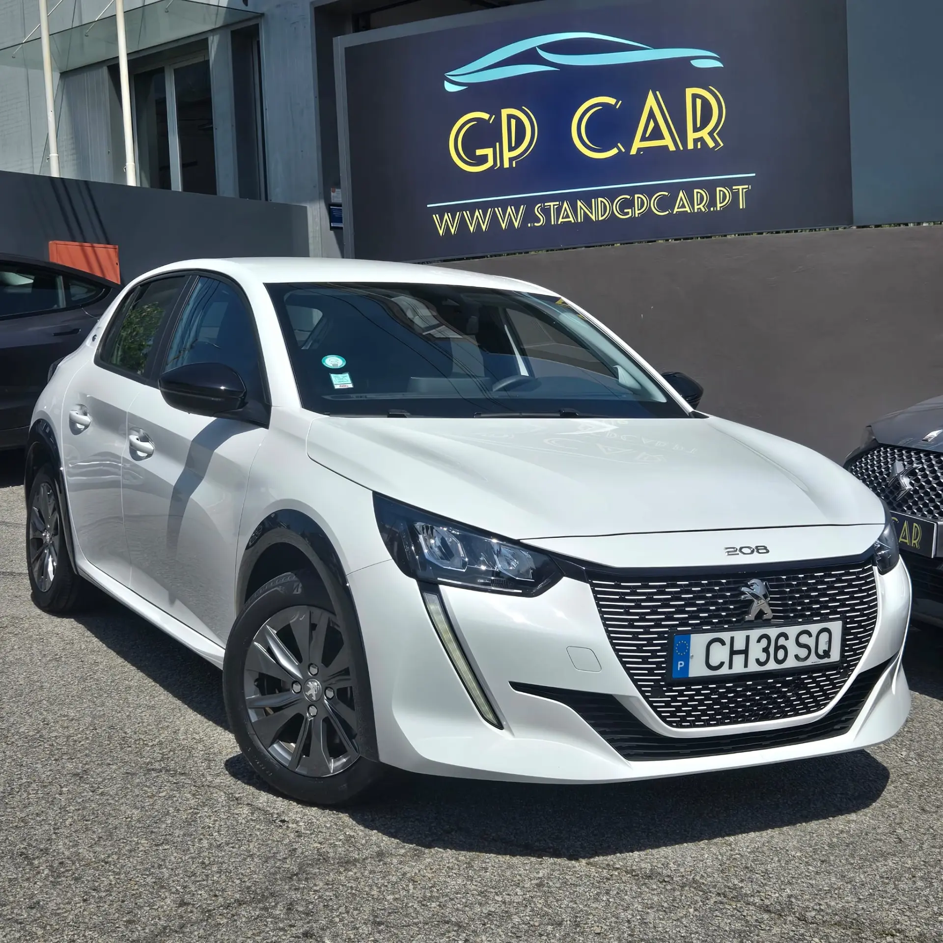 Peugeot e-208 50 kWh Allure ( COMERCIAL ) 1
