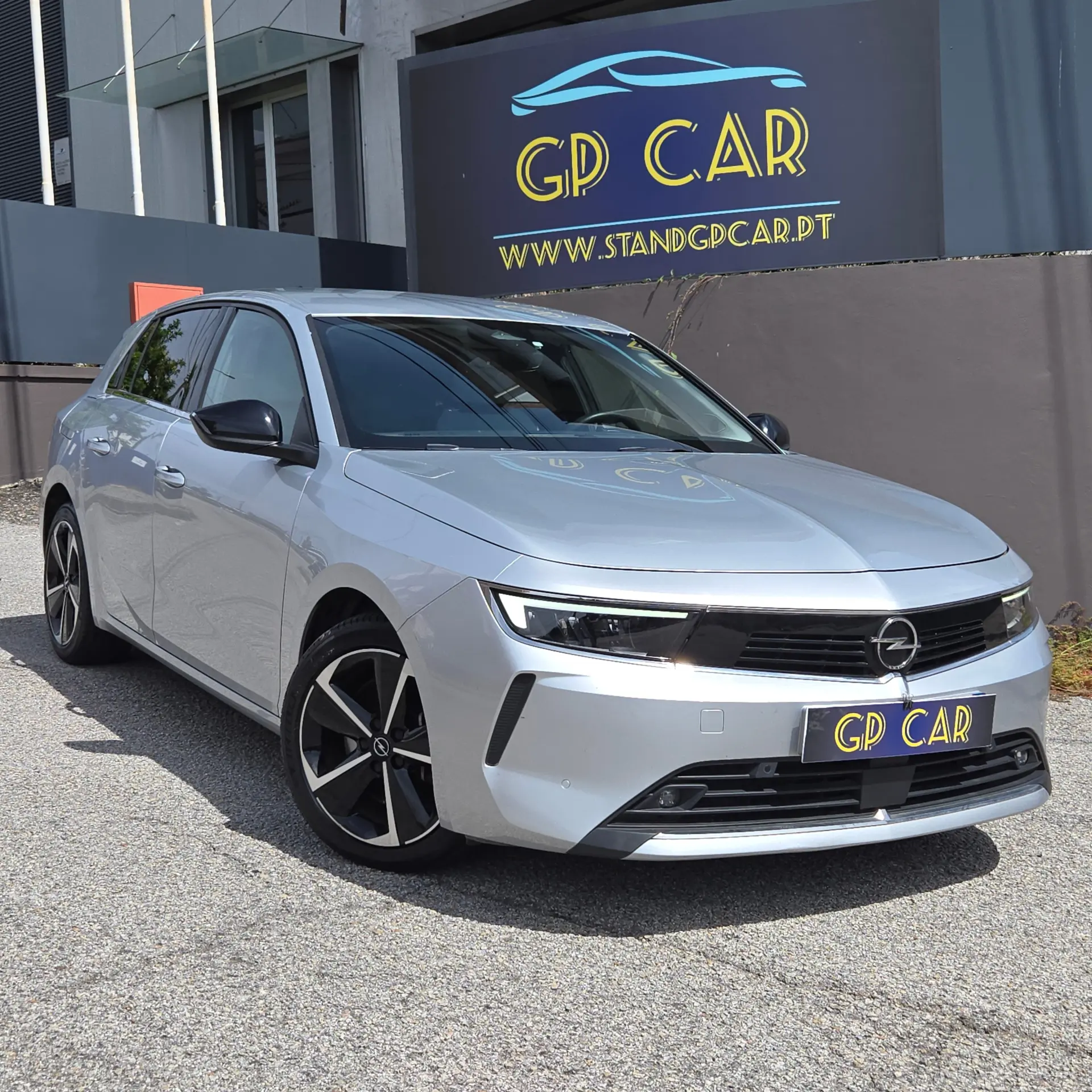 Opel Astra Business Elegance 1