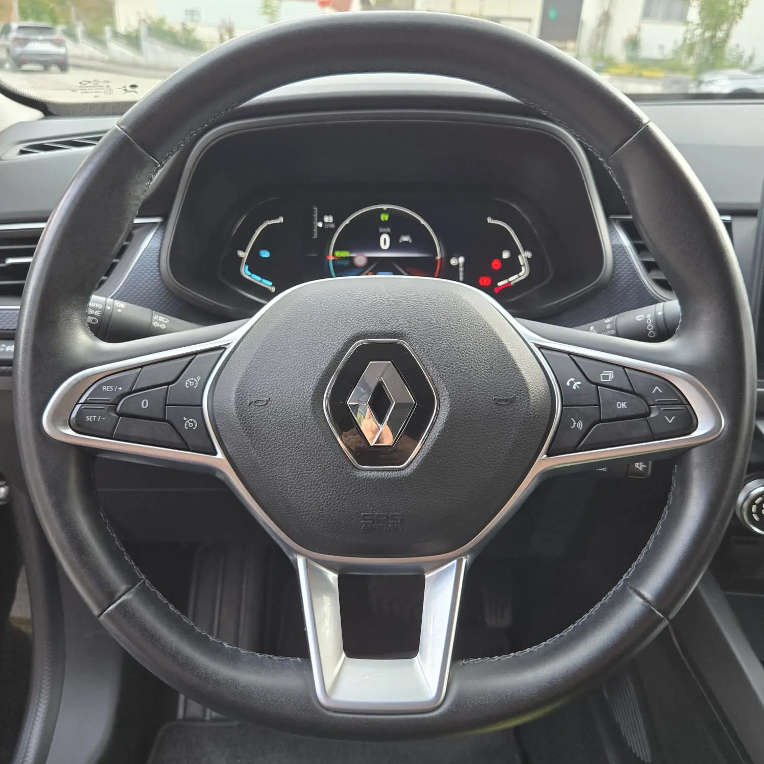 Renault Arkana 1.6 E-Tech Full Hybrid Evolution 12