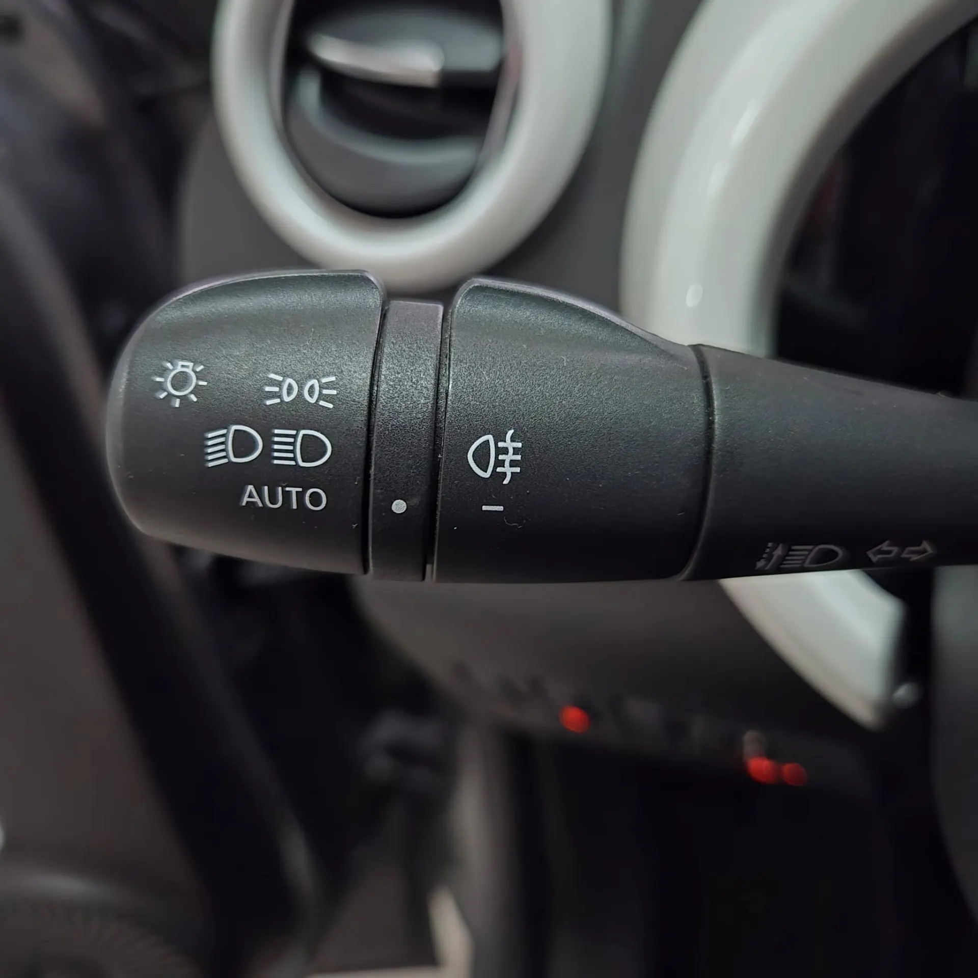 Renault Twingo Z.E. 22 Zen 12