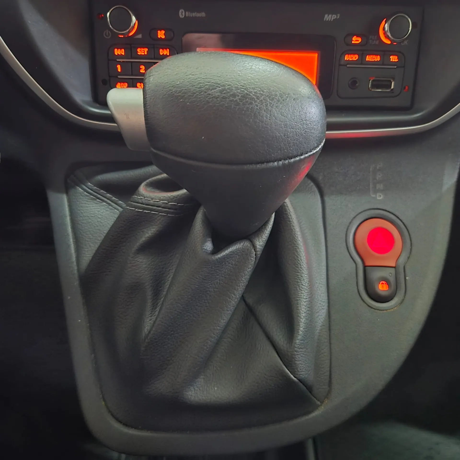 Renault Kangoo Z.E. 33 12