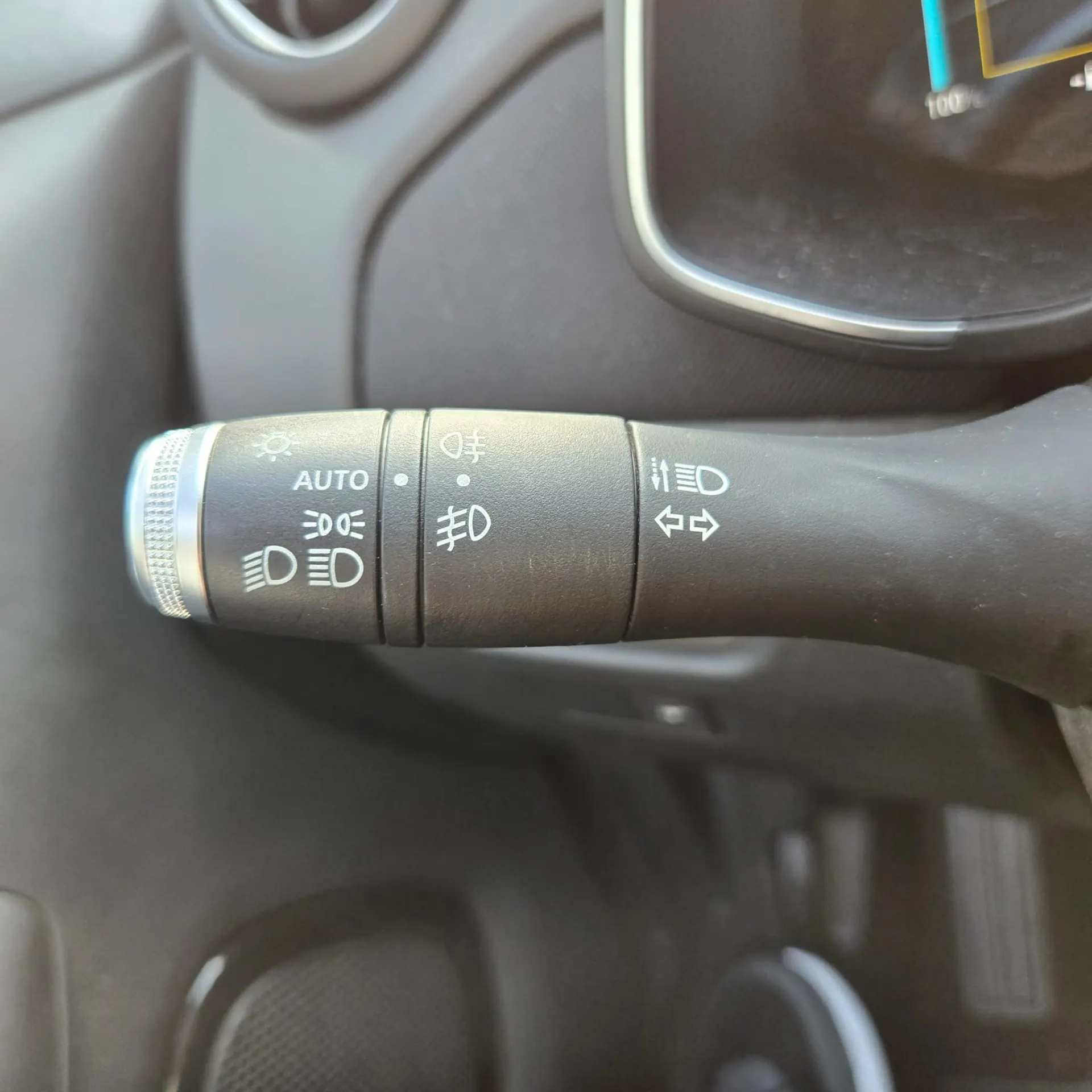 Renault Zoe (c/ Bateria) Intens 50 9