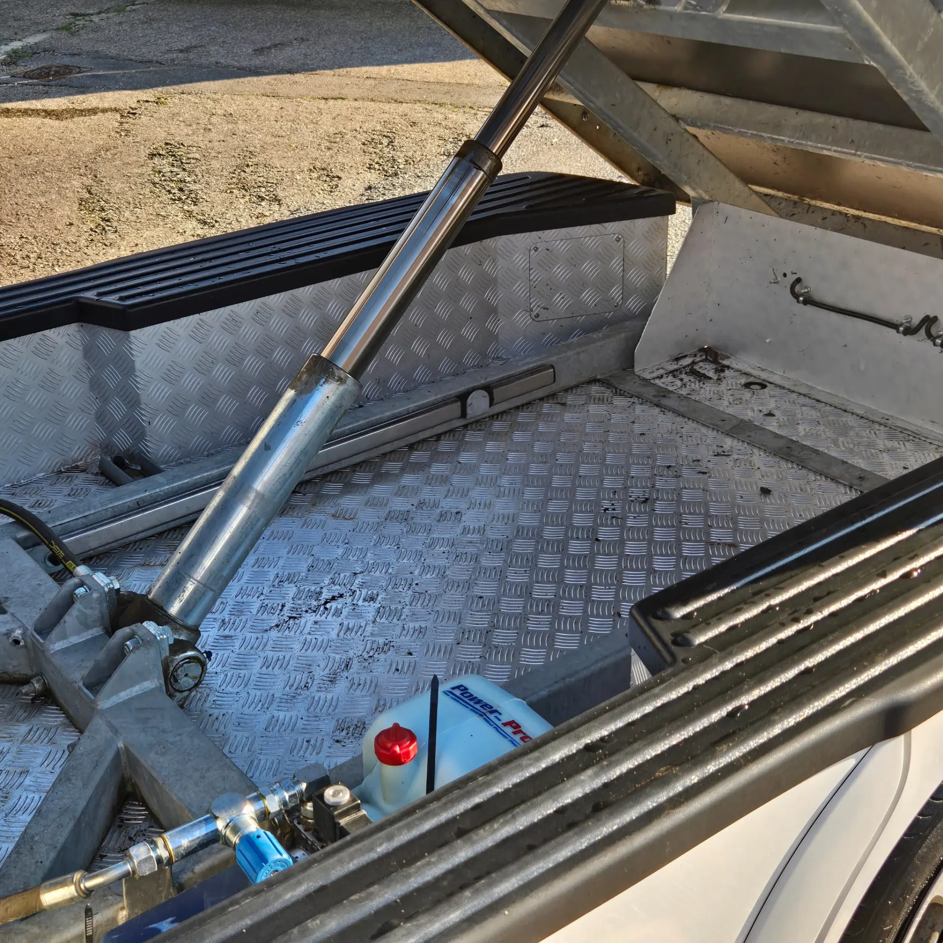 Nissan e-NV200 Evalia NV200 Caixa Hidralica 6