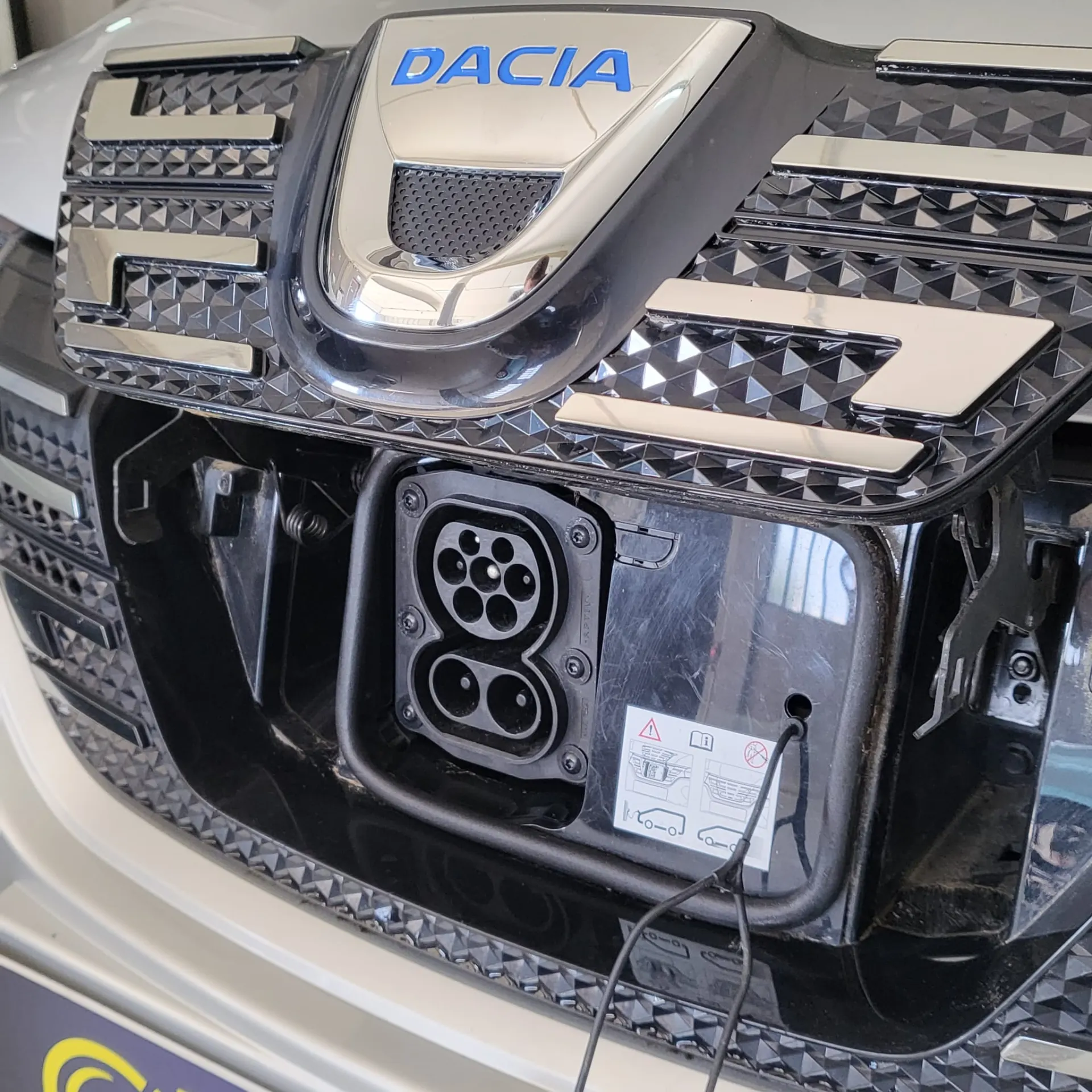 Dacia Spring Electric 45 Comfort Plus 21