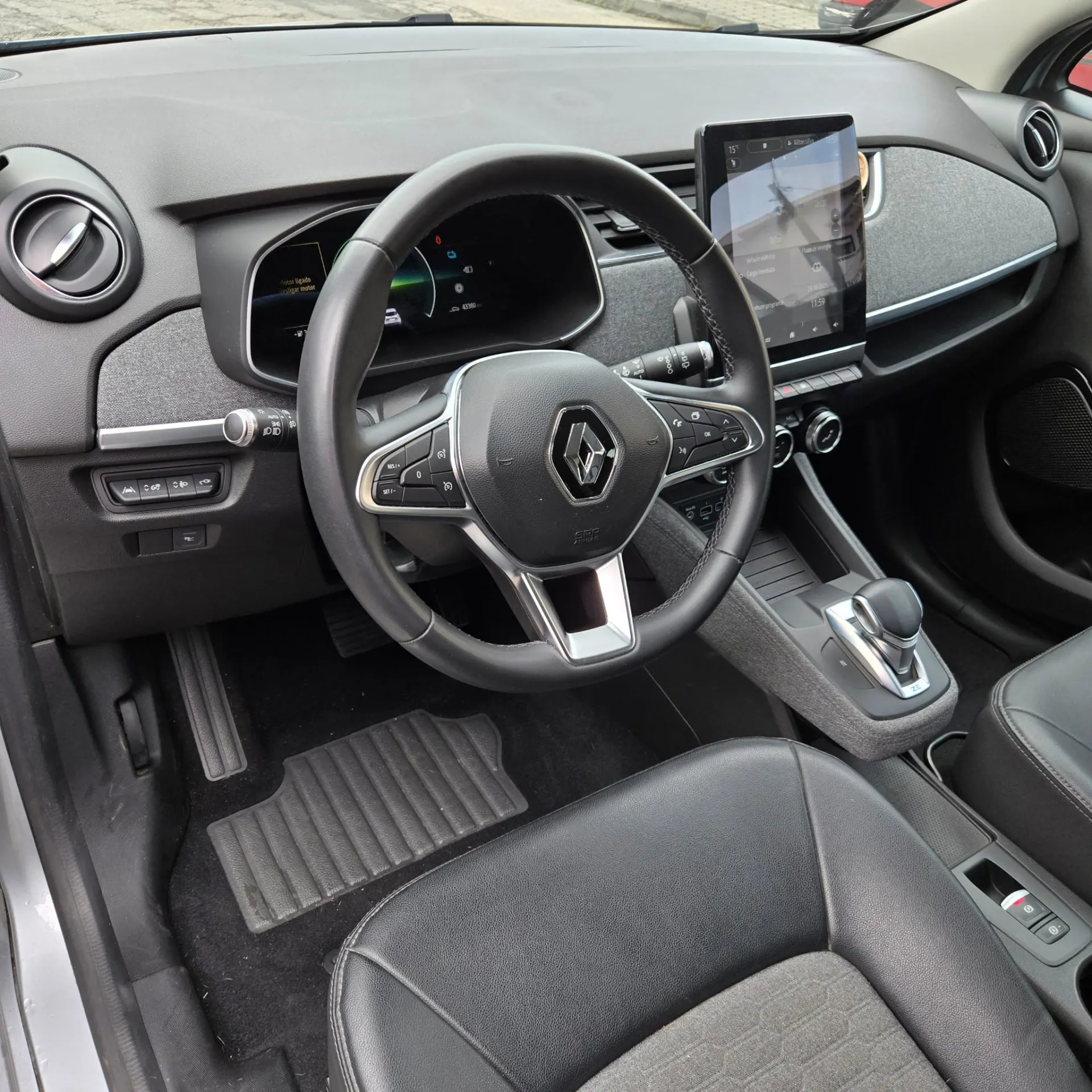 Renault Zoe 50KW R135 Intens 9