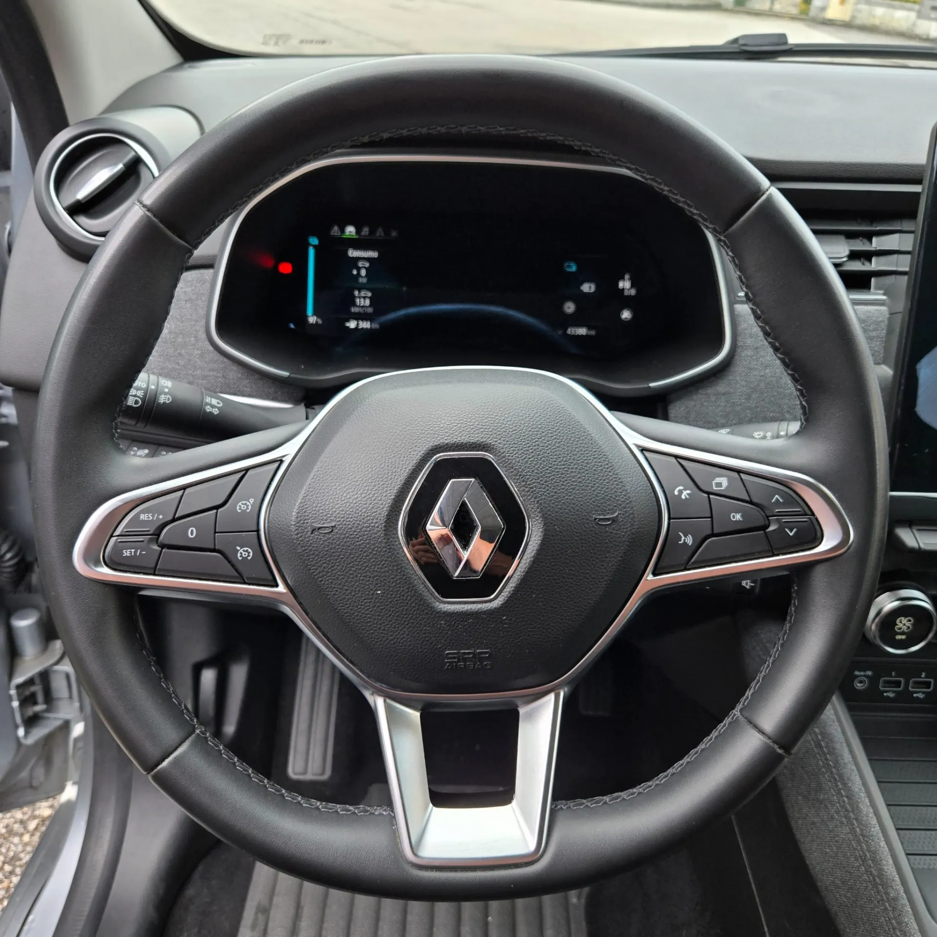 Renault Zoe 50KW R135 Intens 13