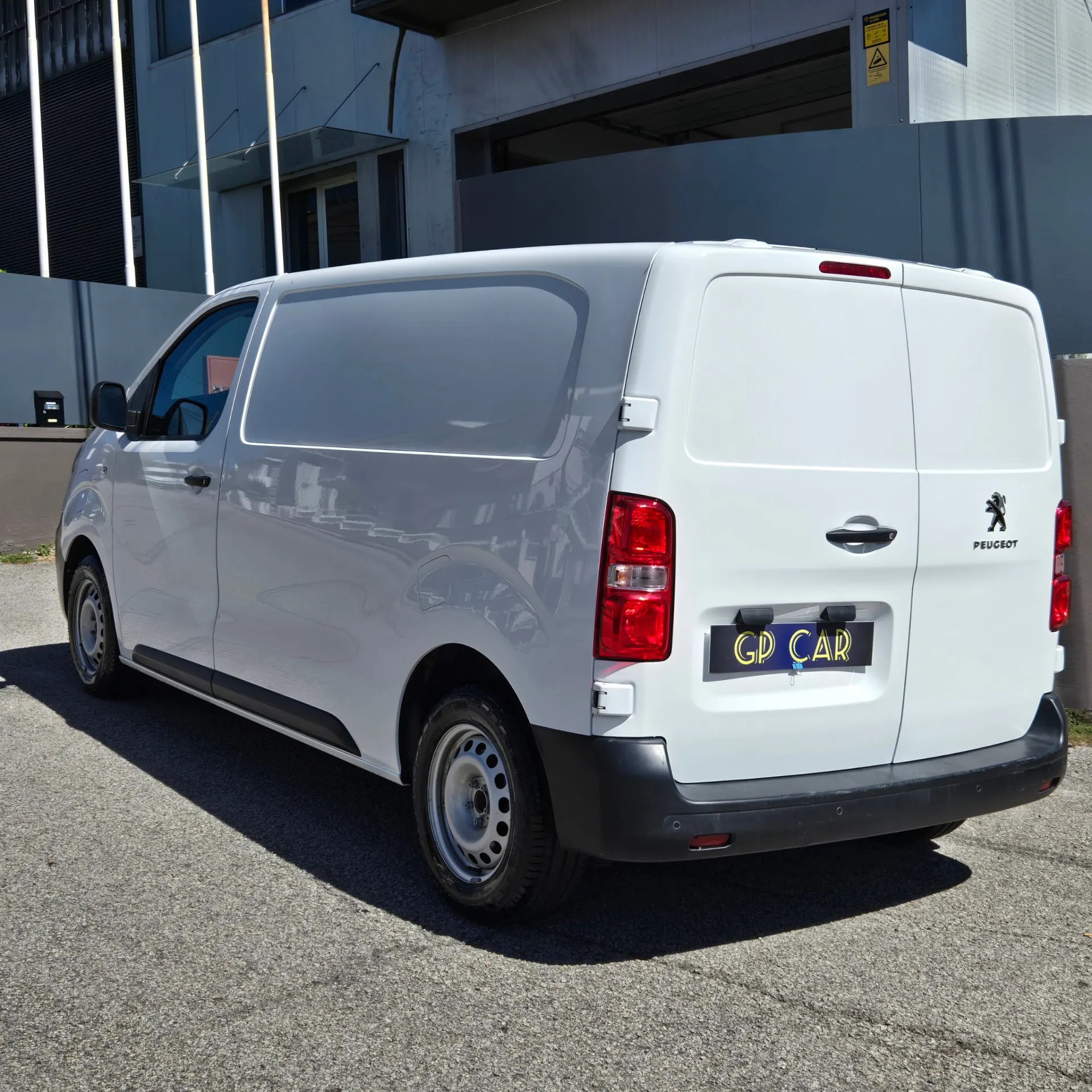 Peugeot e-Expert 50 kWh Semi-Vidrado Premium Standard 3