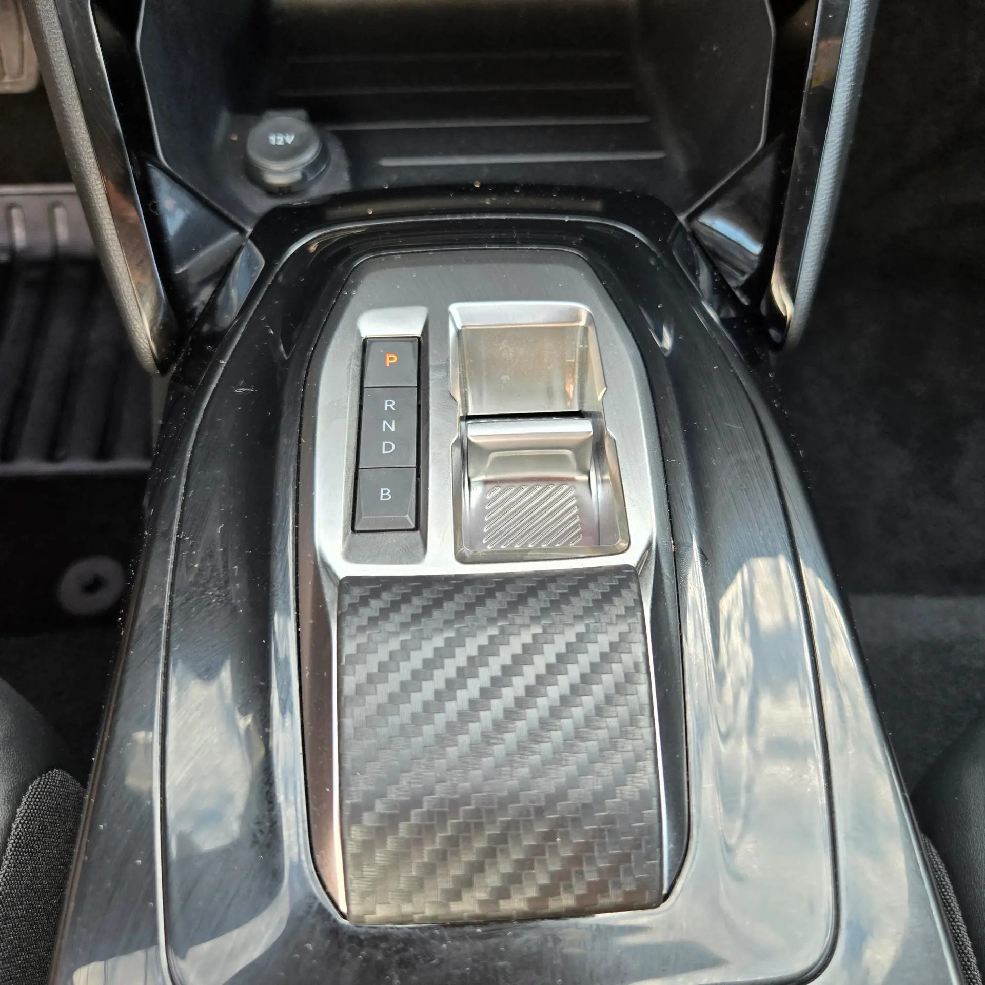 Peugeot e-2008 50 kWh Allure Pack 24