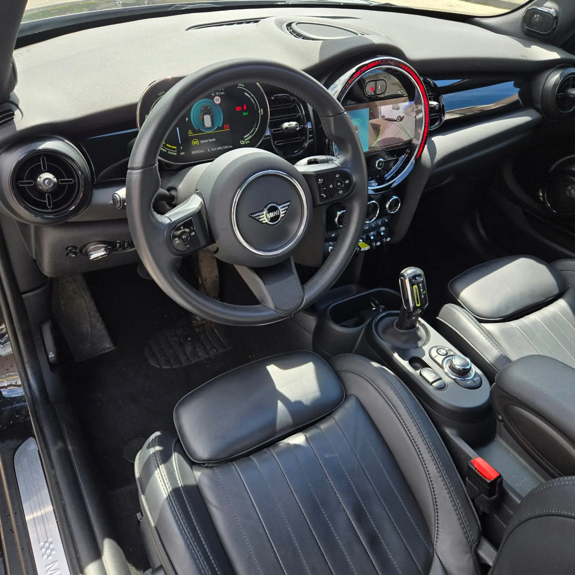 MINI 3 Portas Cooper SE Premium P. Resolute Edition 14