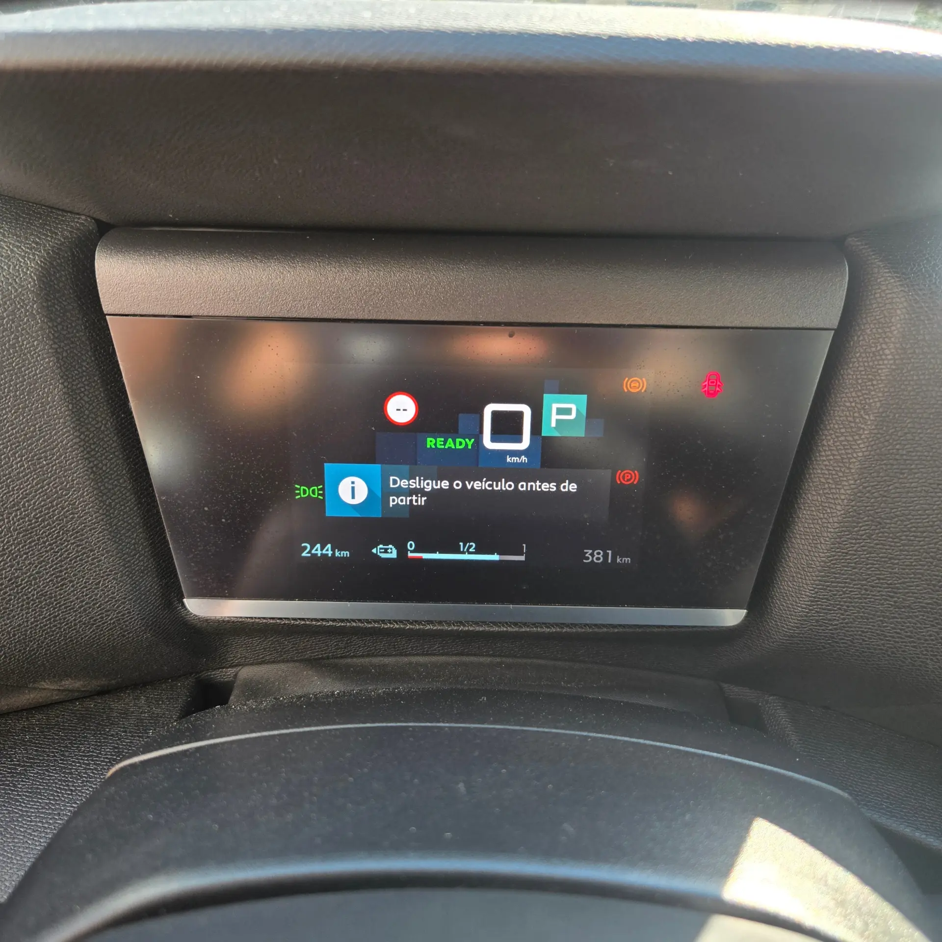 Citroen e-C4 50 kWh Live Pack 9