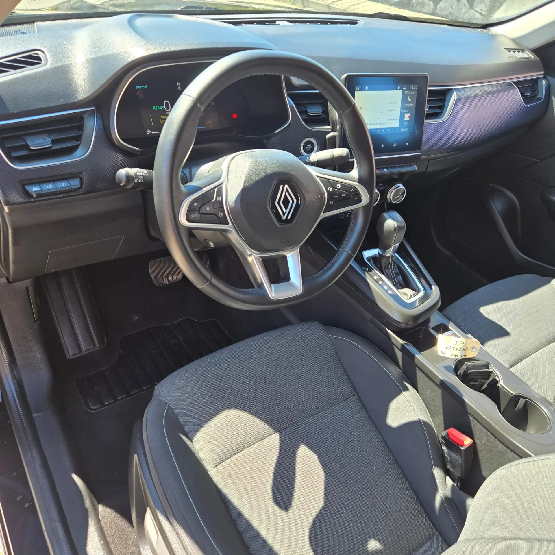 Renault Arkana 1.6 E-Tech Full Hybrid Evolution 9