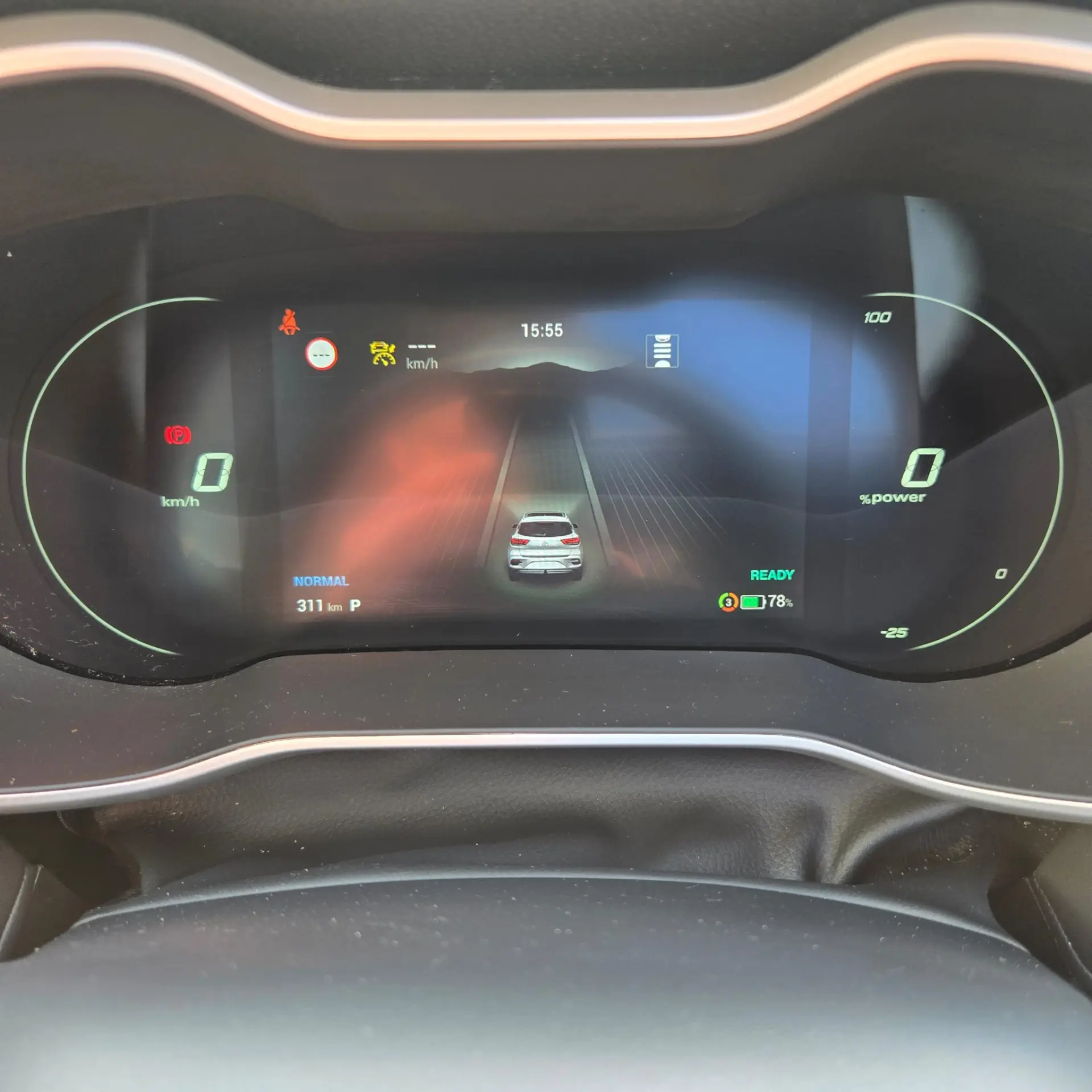 MG ZS Standard Luxury 72KW 19