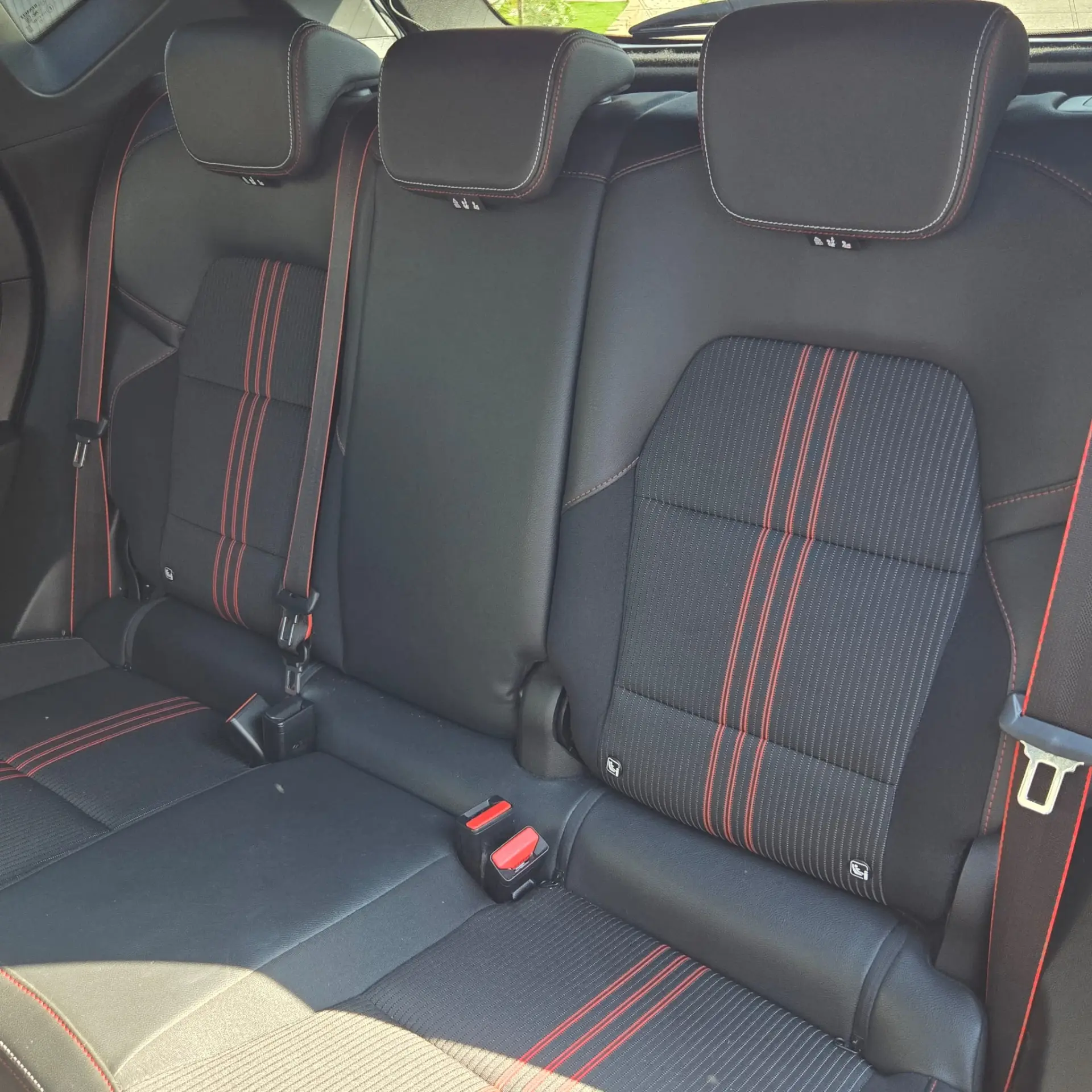 Renault Captur 1.6 R.S. LINE E-Tech Full Hybrid 25