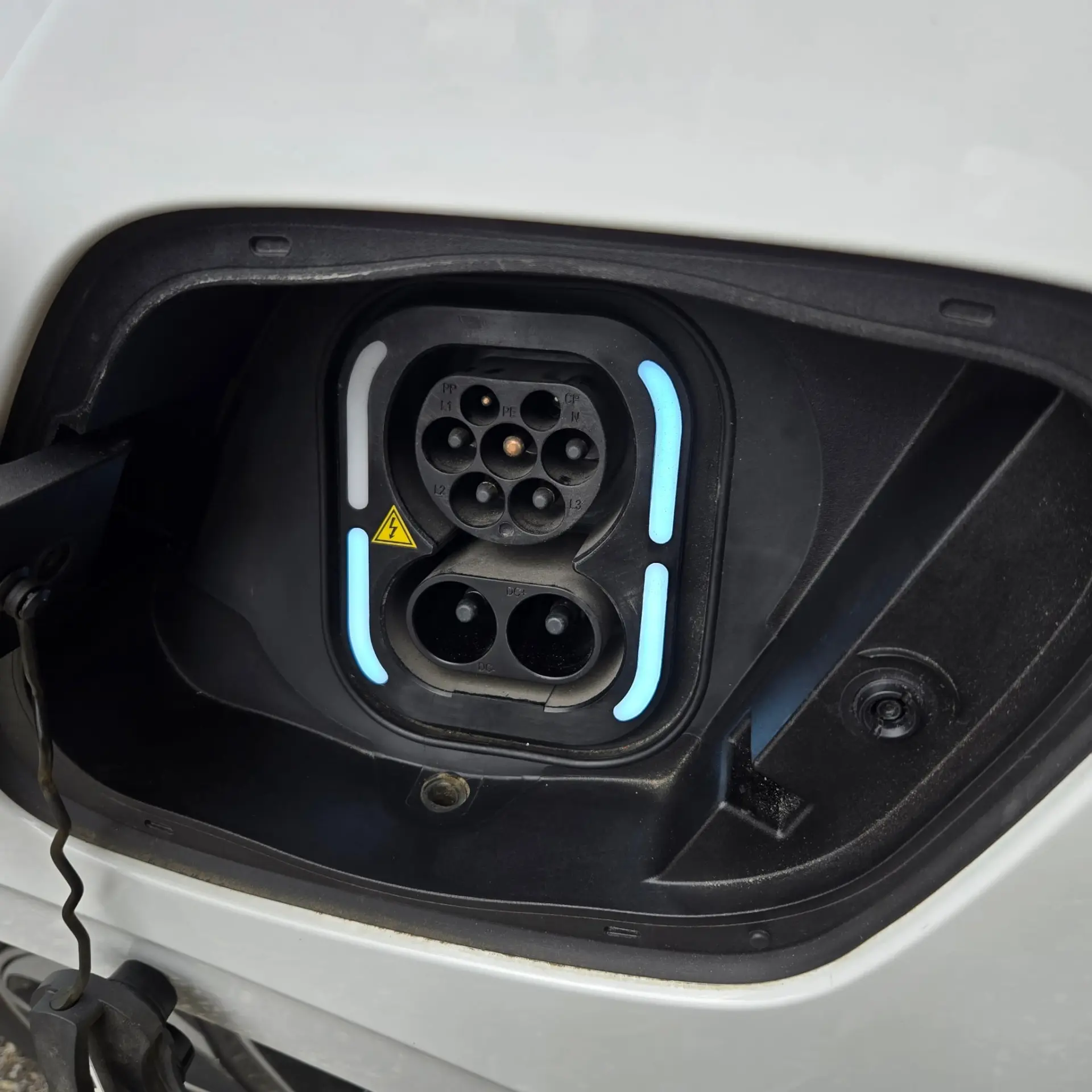 MG MG4 64 KW Luxury 7