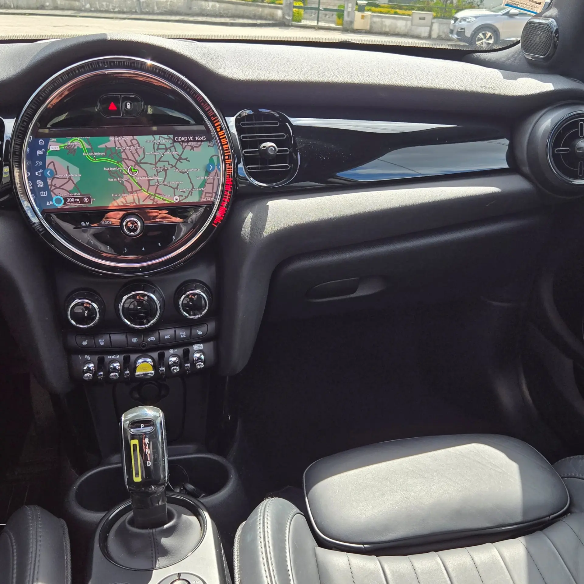 MINI 3 Portas Cooper SE Premium P. Resolute Edition 18