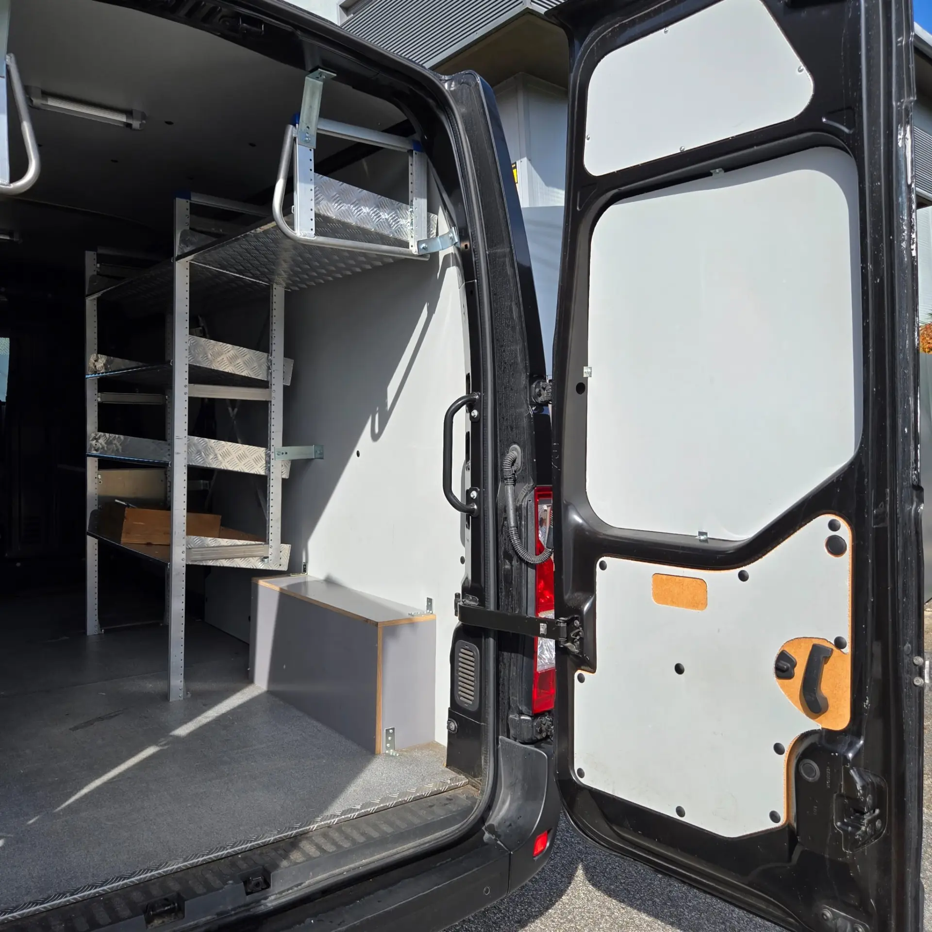 Renault Master E-Tech L3H2 Advance Autonomia Urbana 17