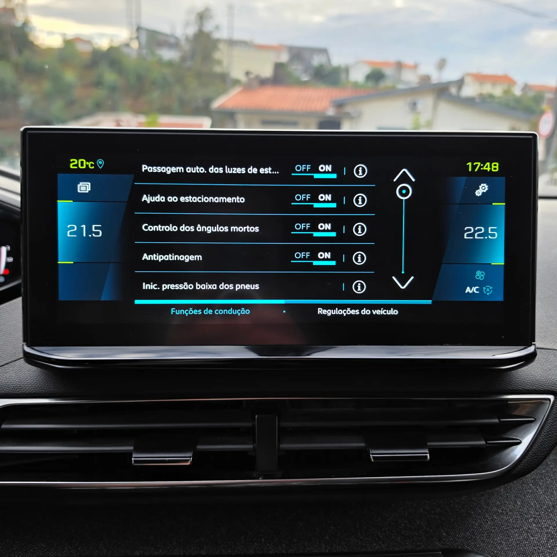 Peugeot 3008 1.6 Hybrid Allure Pack e-EAT8 17
