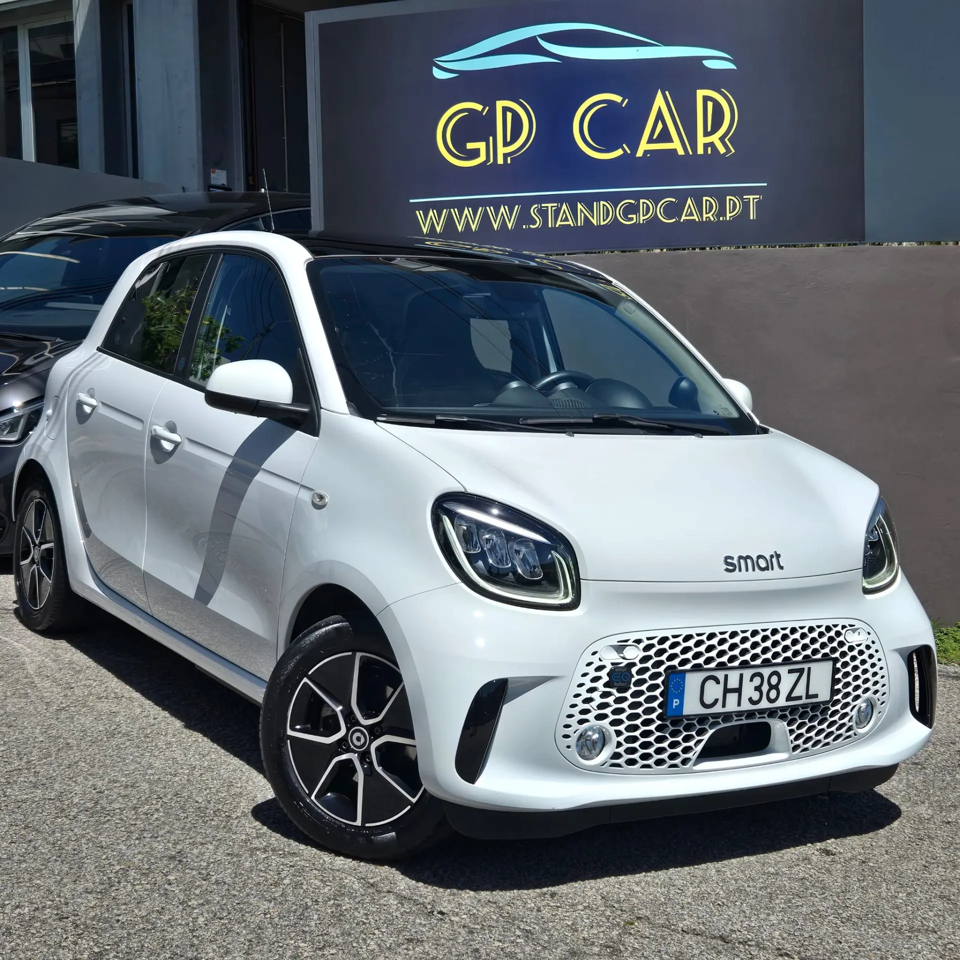 Smart ForFour EQ pulse 1