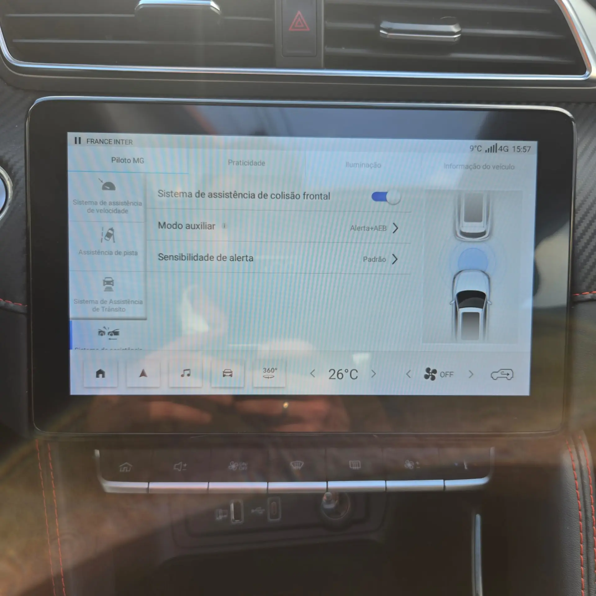 MG ZS Standard Luxury 72KW 34