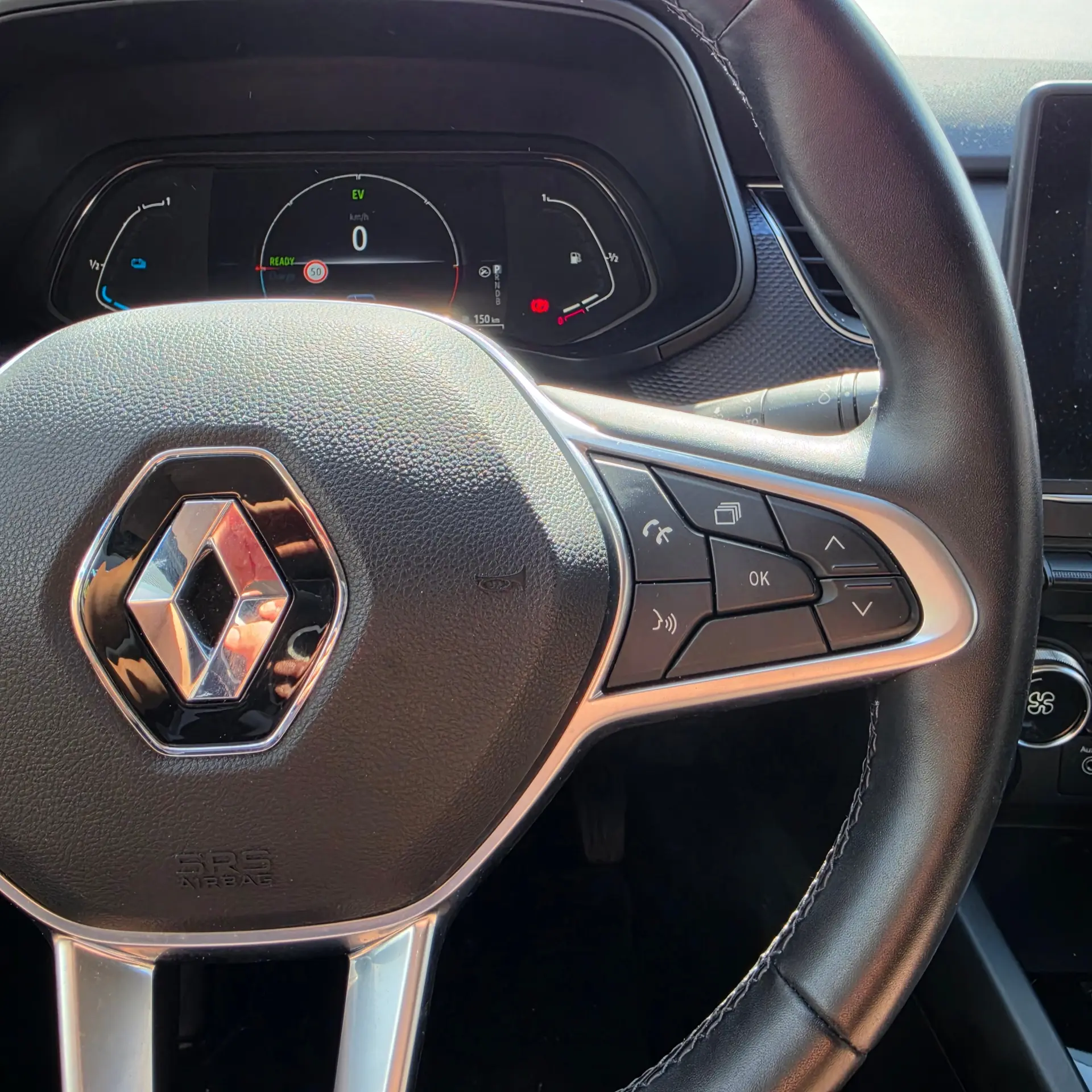 Renault Arkana 1.6 E-Tech Full Hybrid Evolution 10