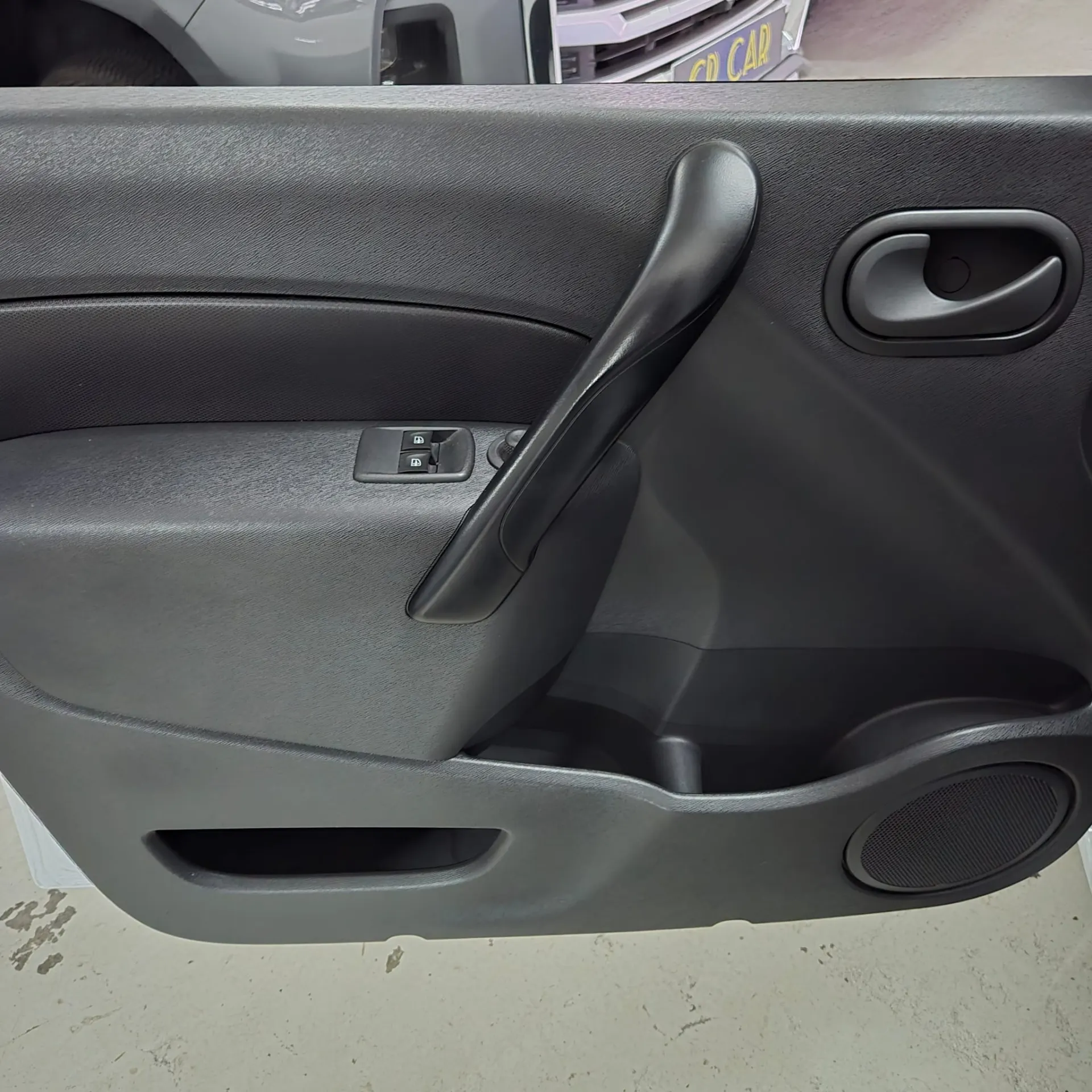 Renault Kangoo Z.E. 33 4