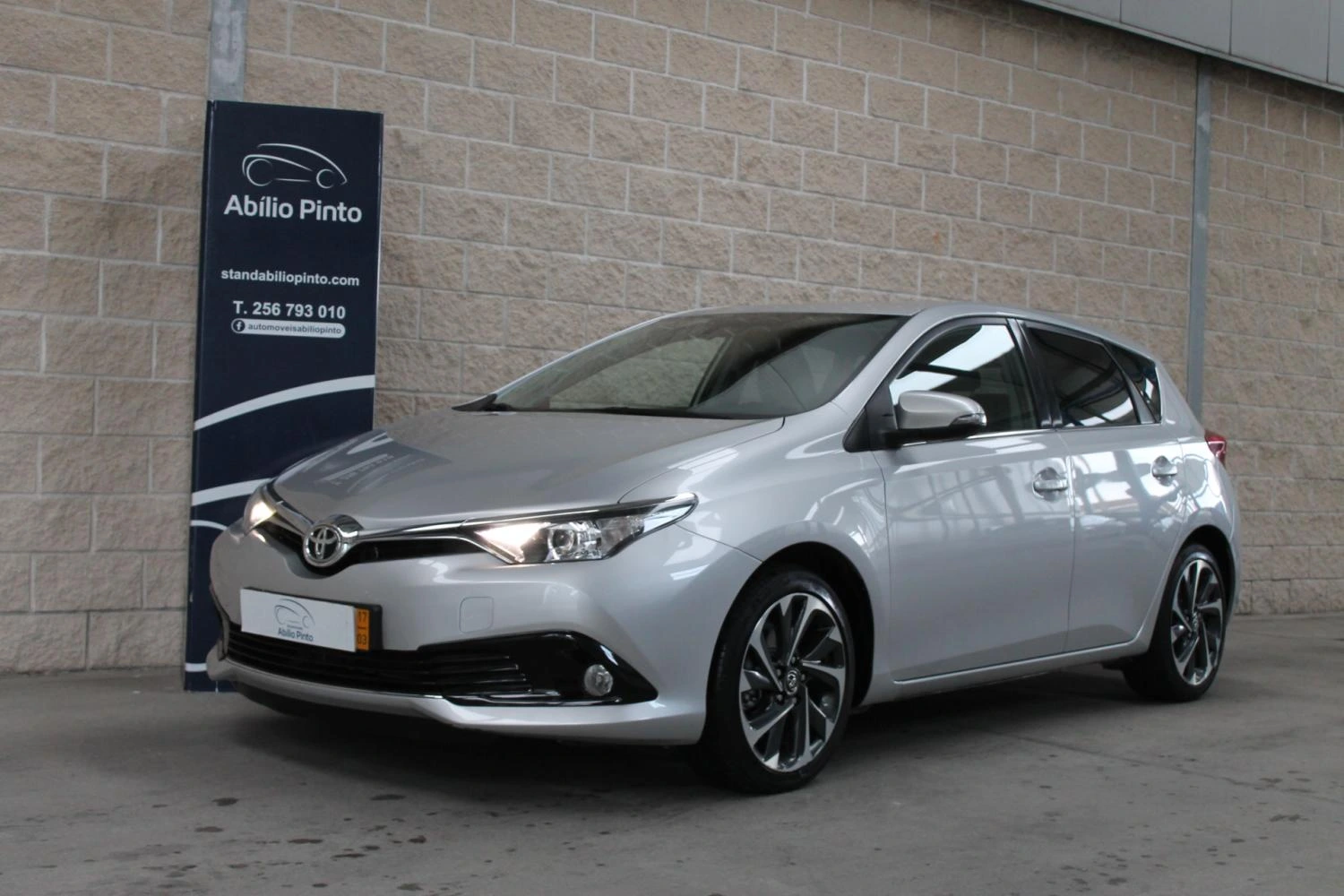 Toyota Auris 1.4 D-4D Com. +P.Sport+TSS 1