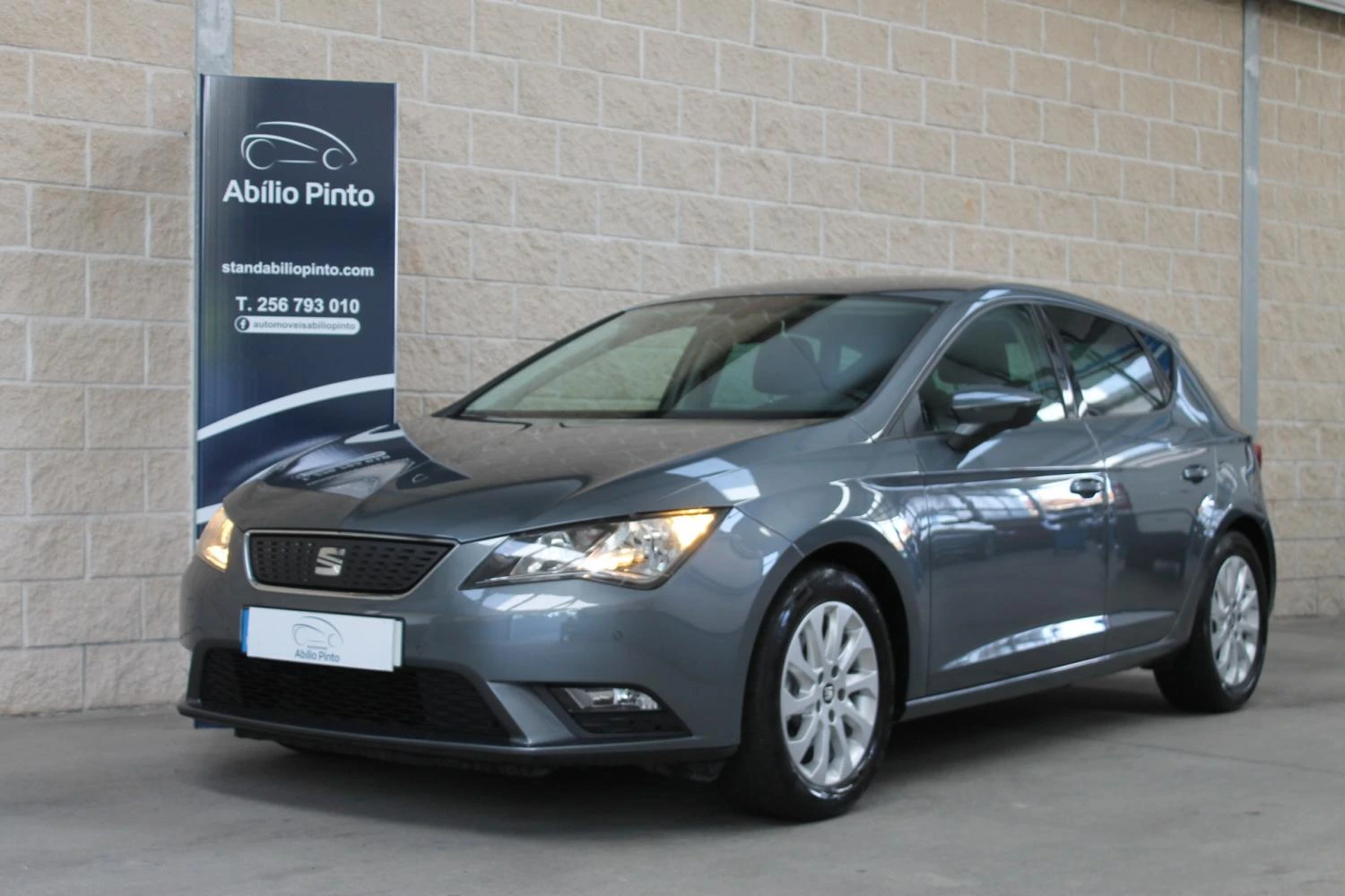 SEAT Leon 1.6 TDI Style 1