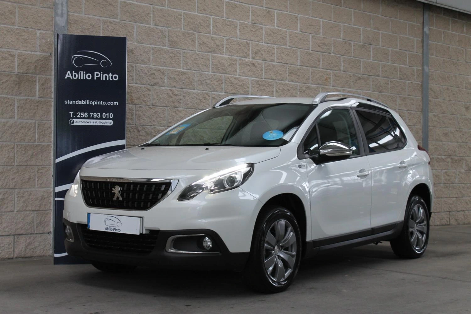 Peugeot 2008 1.6 BlueHDI Style 1