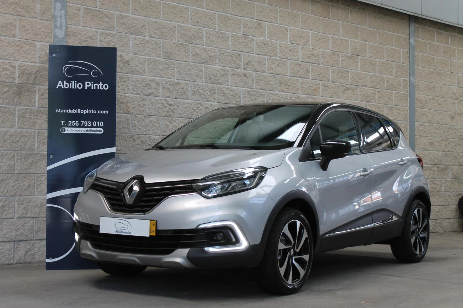Renault Captur 0.9 TCE Exclusive 1