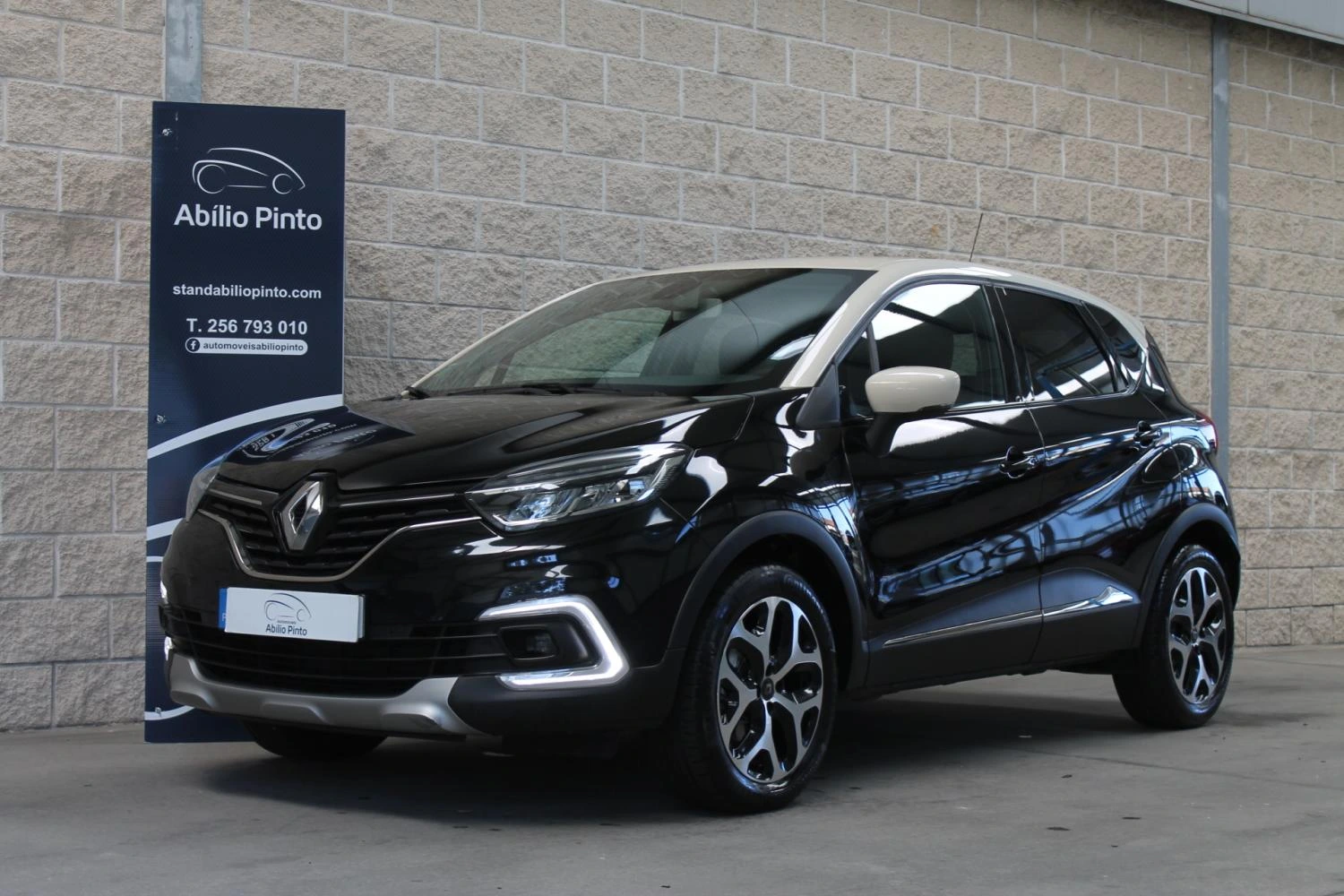 Renault Captur 1.5 DCI Exclusive 1