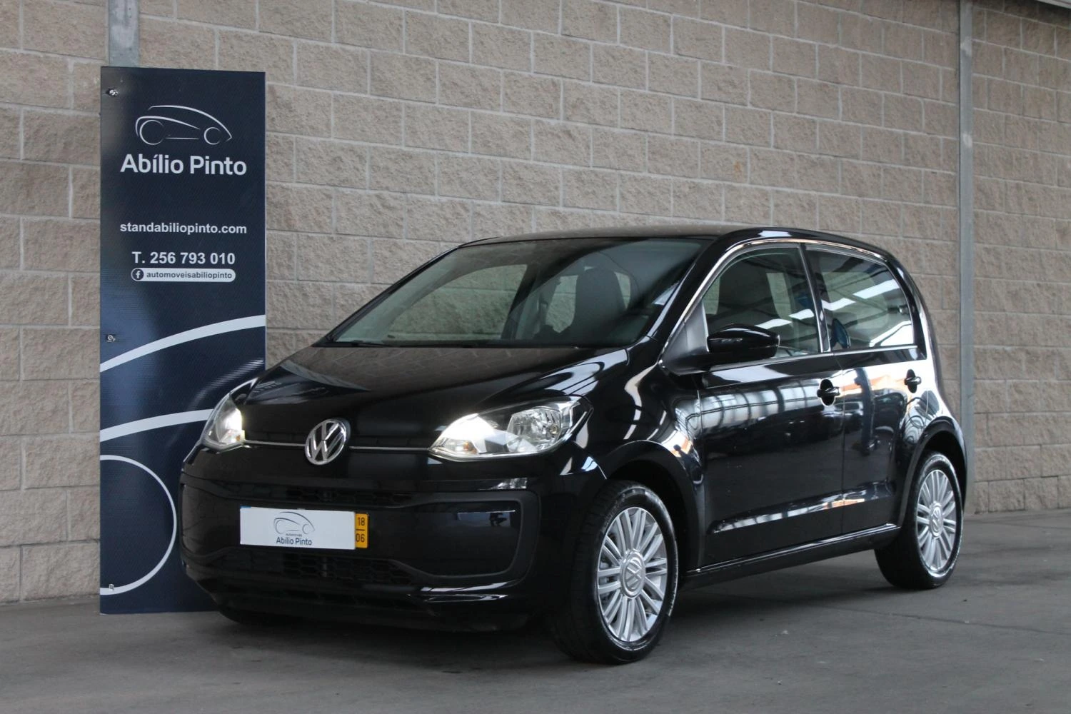 Volkswagen Up! 1.0 Bluemotion Move 1