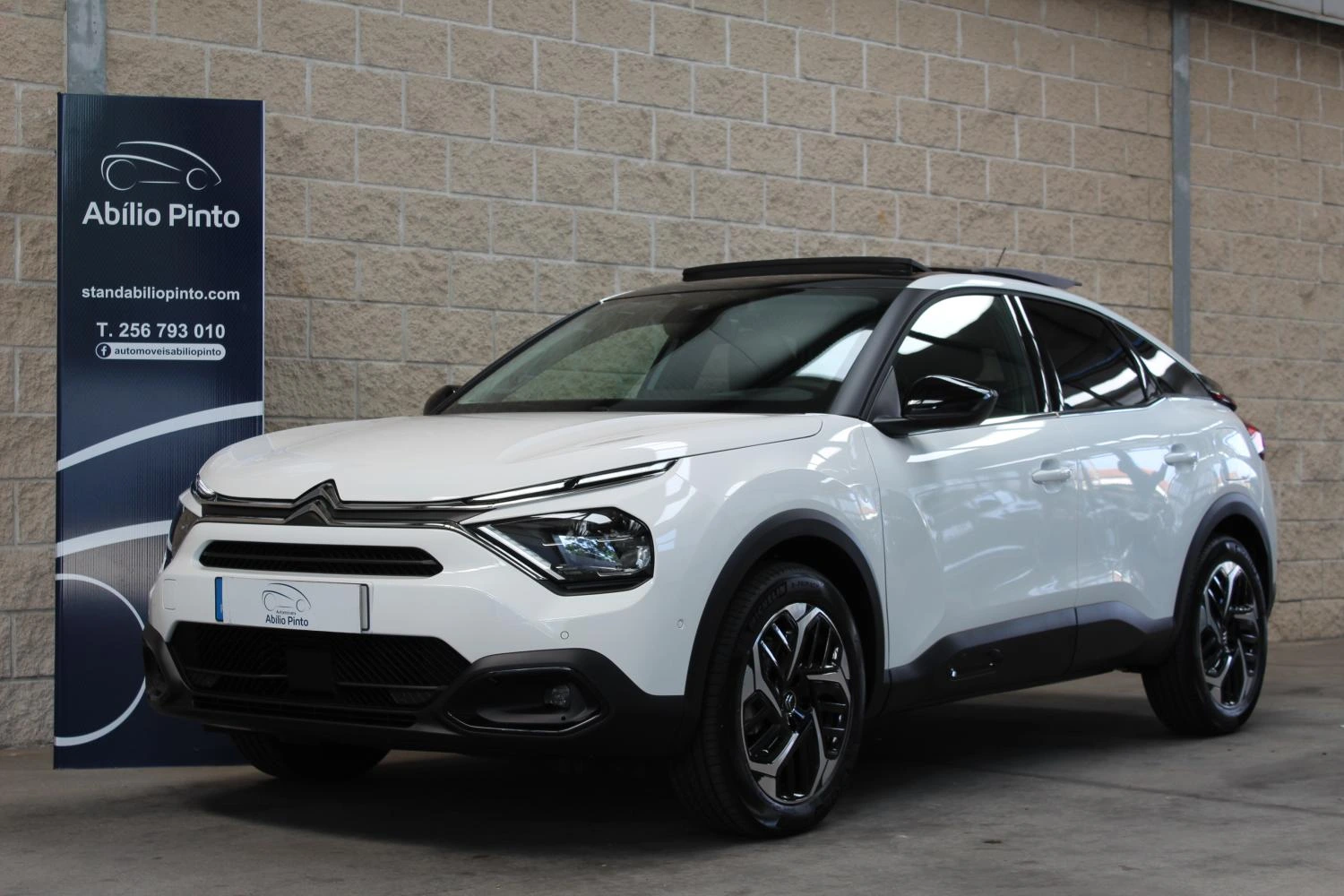 Citroen C4 1.2 PURETECH 130cv SES Shine 1