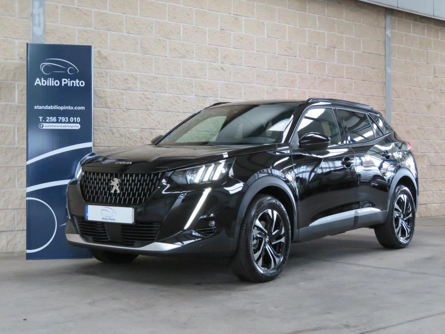Peugeot 2008 1.2 PureTech GT 1