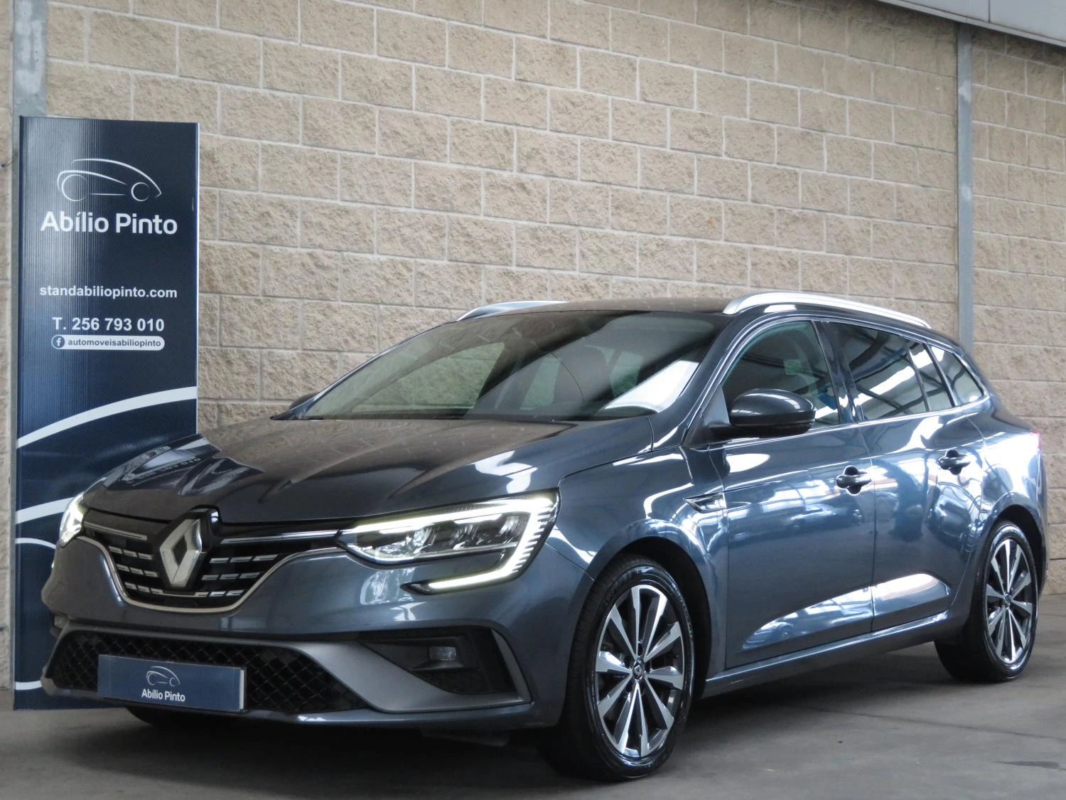 Renault Mégane Sport Tourer 1.5 Blue DCI RS Line 1