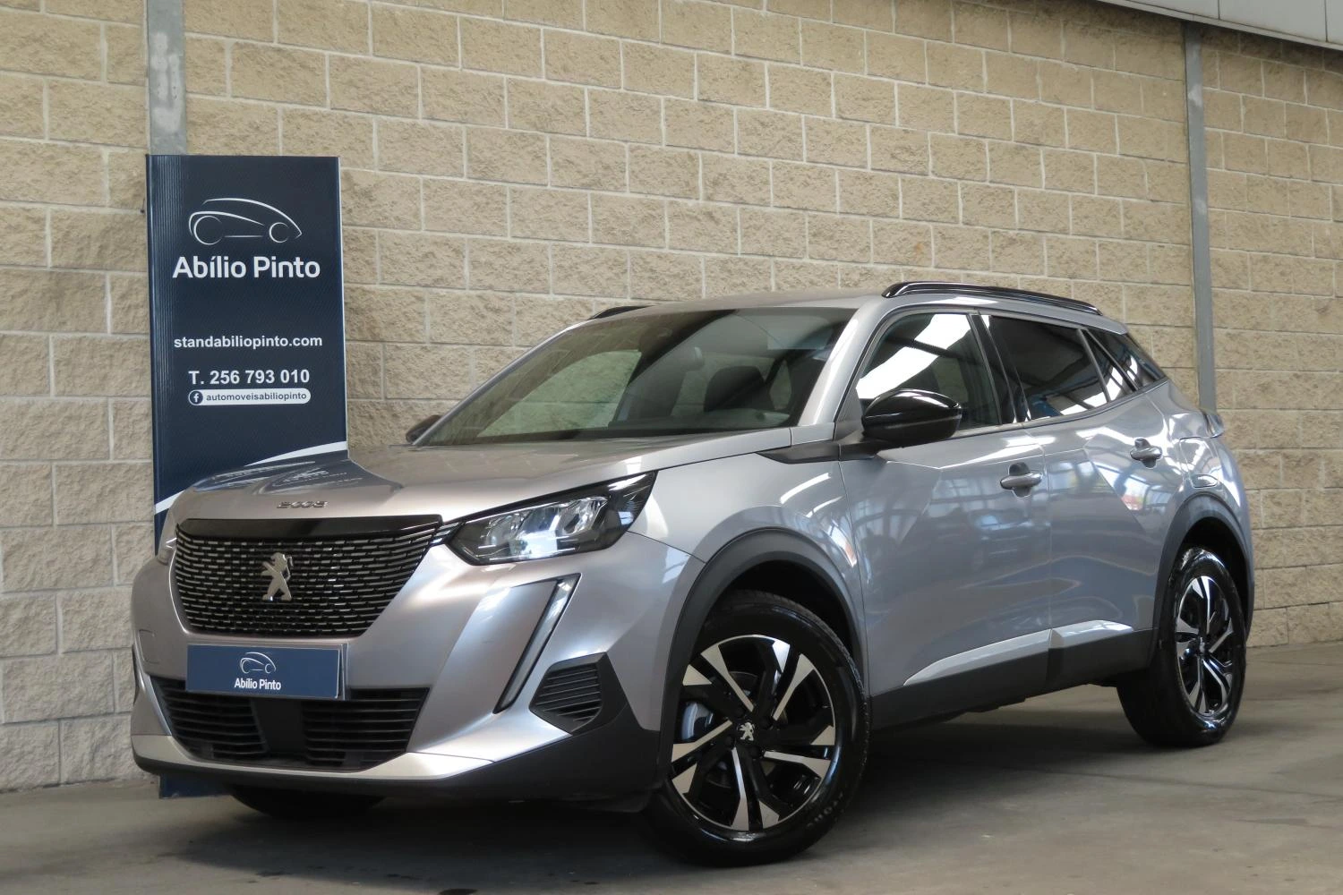 Peugeot 2008 1.2 PureTech Allure EAT8 1