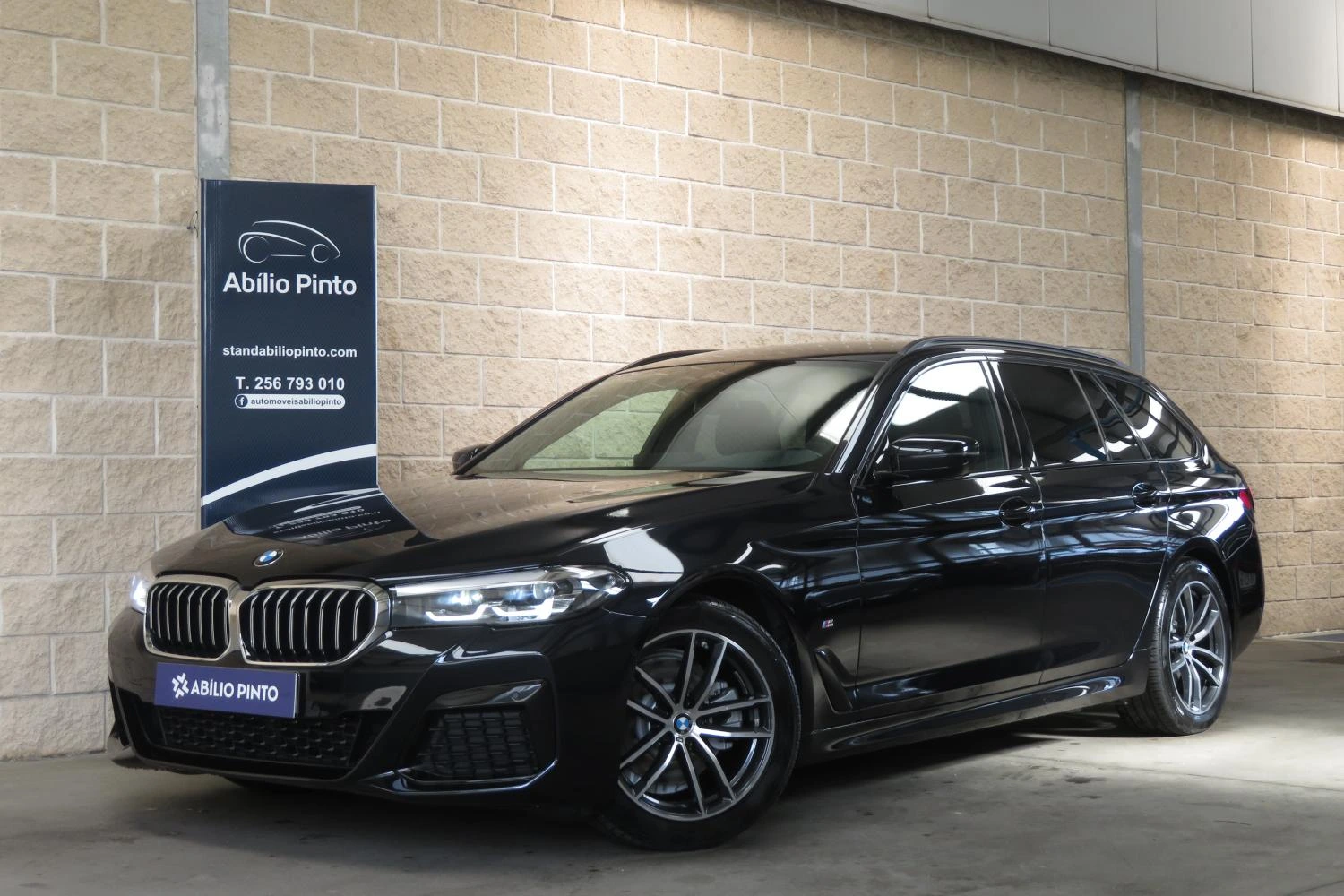 BMW 520 d Pack Desportivo M Auto 1