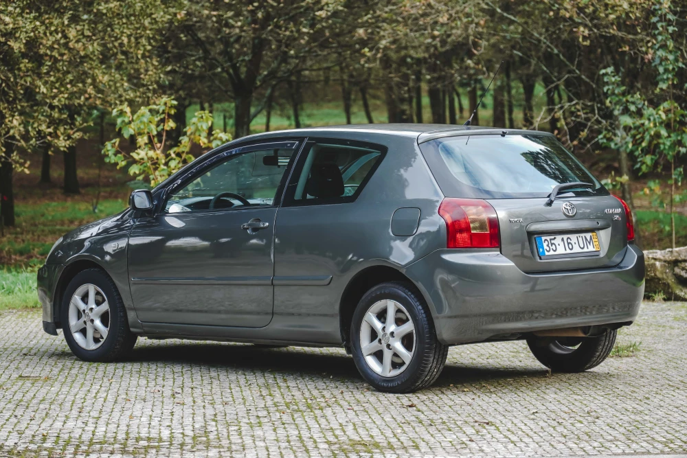 Toyota Corolla 2.0 D-4D Compact 5