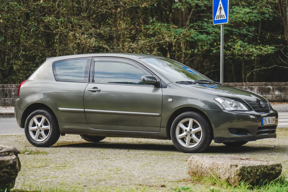 Toyota Corolla 2.0 D-4D Compact 12