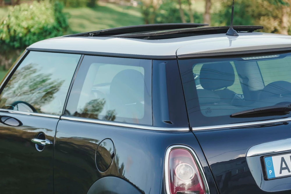 MINI 3 Portas Mini One 32