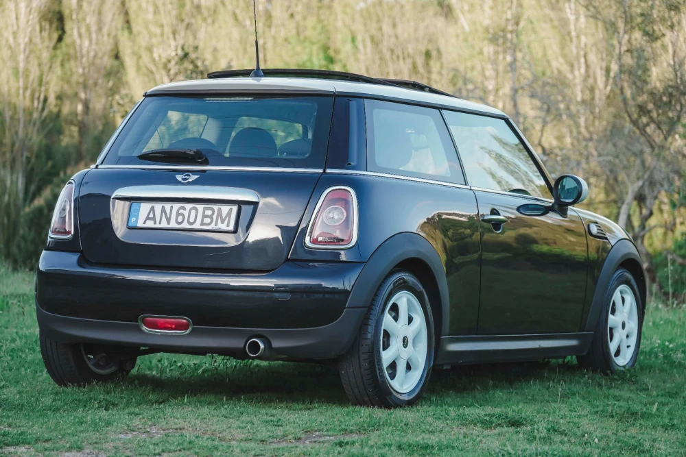 MINI 3 Portas Mini One 33