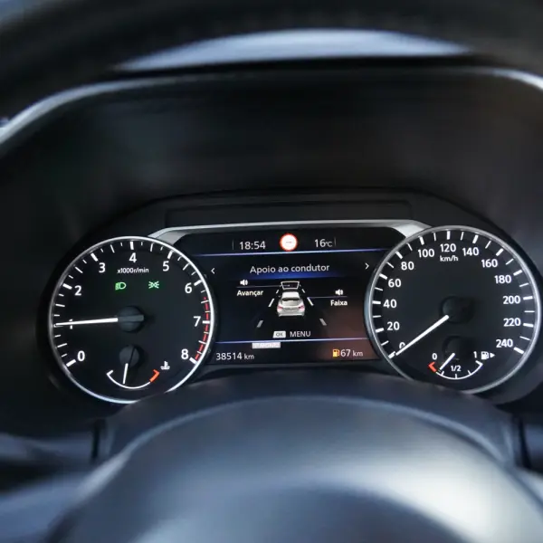 Nissan Juke 1.0 DIG-T Kiiro 16