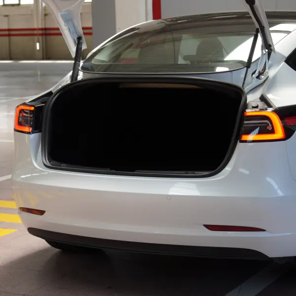Tesla Model 3 Long Range AWD Dual Motor Performance 40