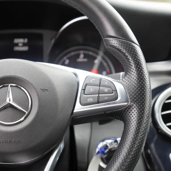 Mercedes-Benz C 220 AMG 21