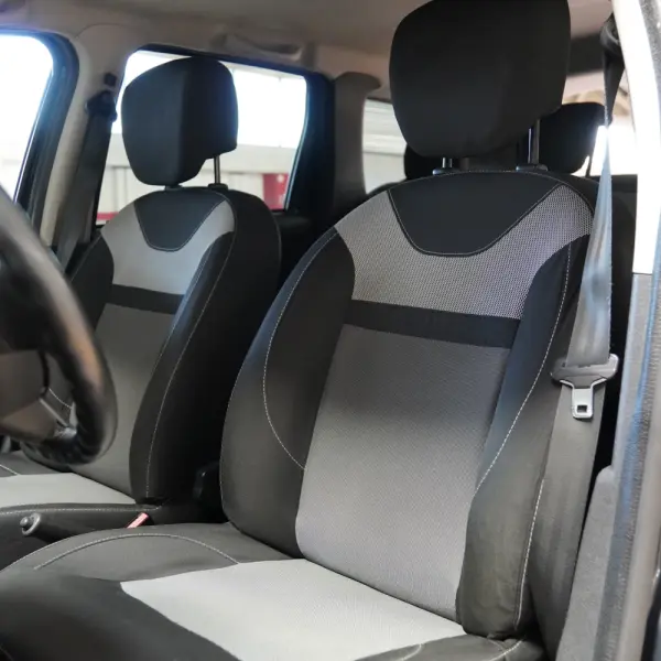 Dacia Duster 1.5 dCi Comfort 12