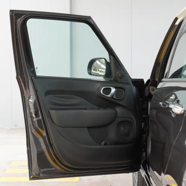 Fiat 500L 1.3 MJ Pop 28