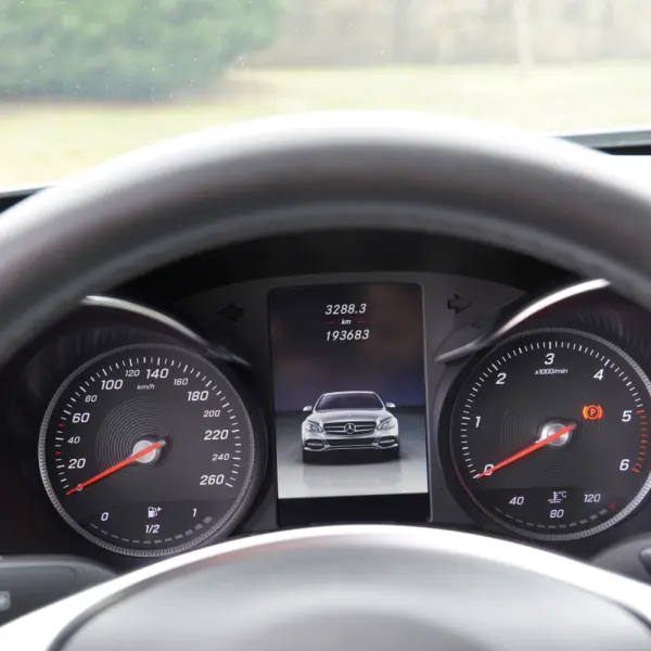 Mercedes-Benz C 220 AMG 23